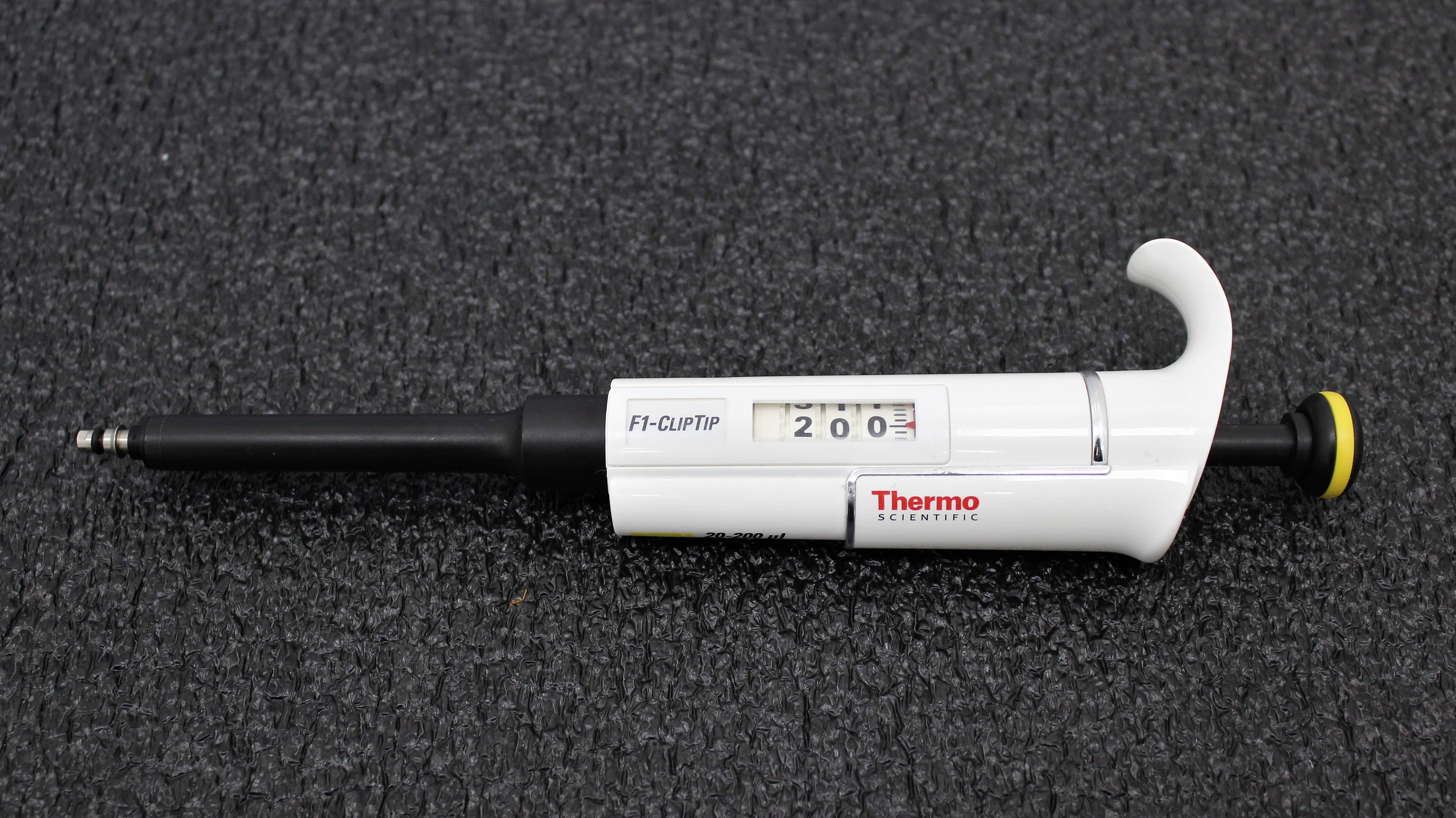 Thermo Scientific 20 - 200 ul F1-ClipTip Variable Volume Pipette Used