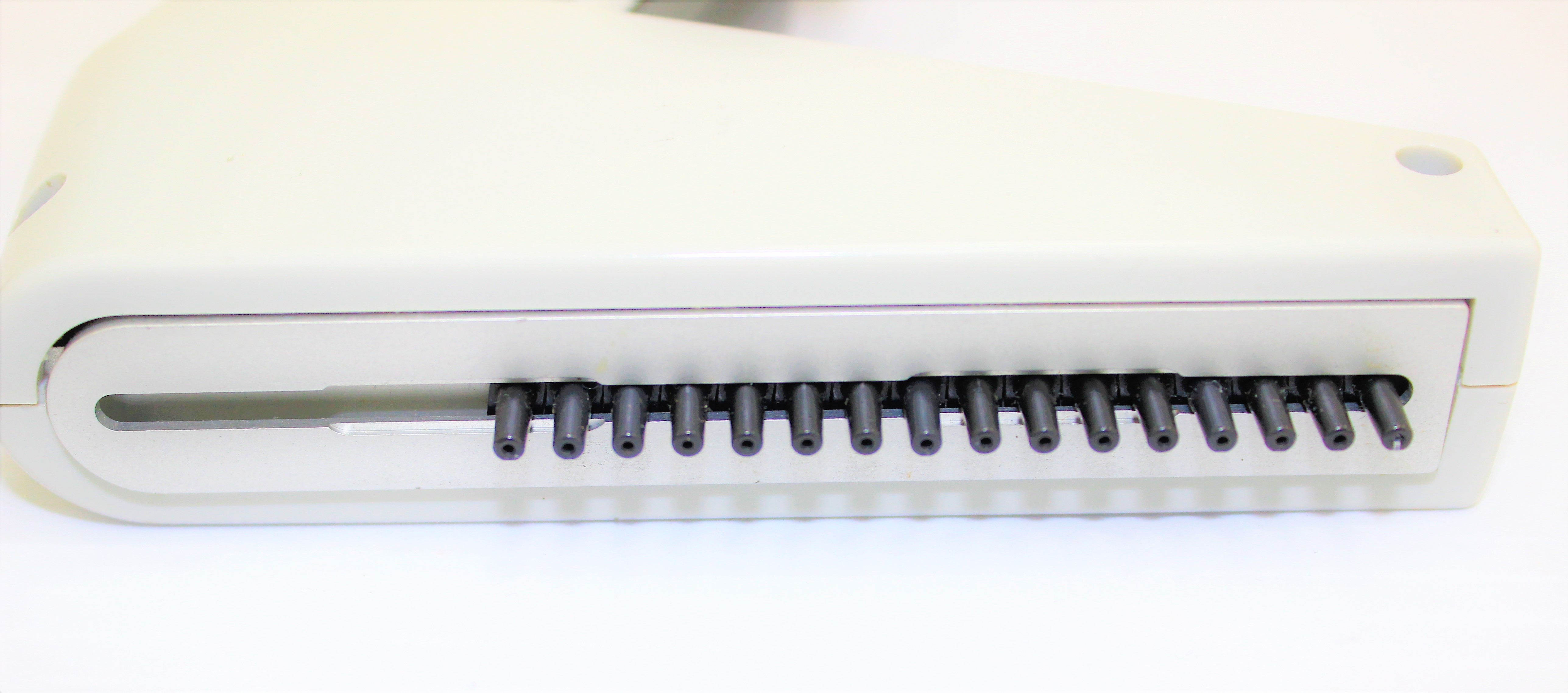 Thermo Scientific Matrix Impact2 Electronic Pipette 16-Ch, 125uL, Used