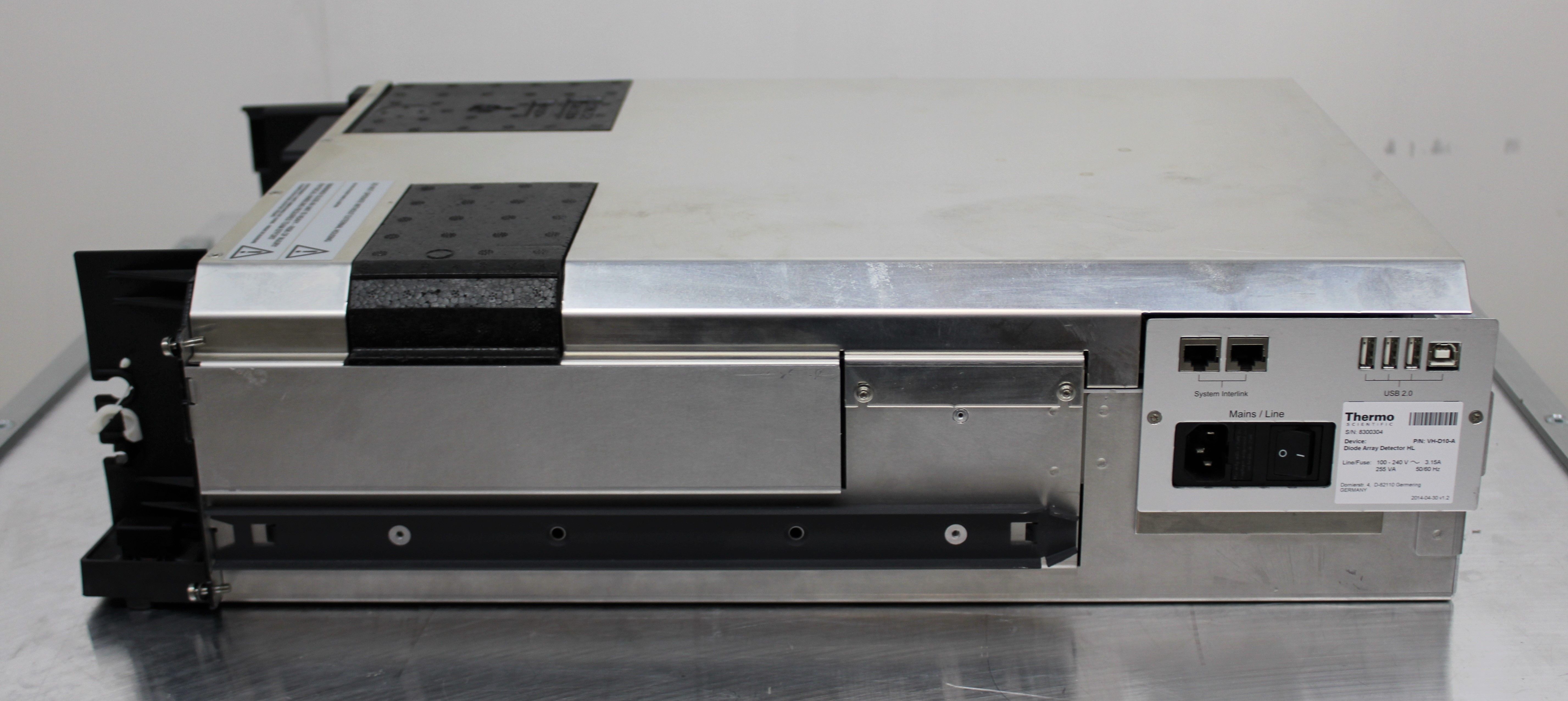 Thermo VH-D10-A Diode Array Detector For Parts Needs Repair 240V 2014