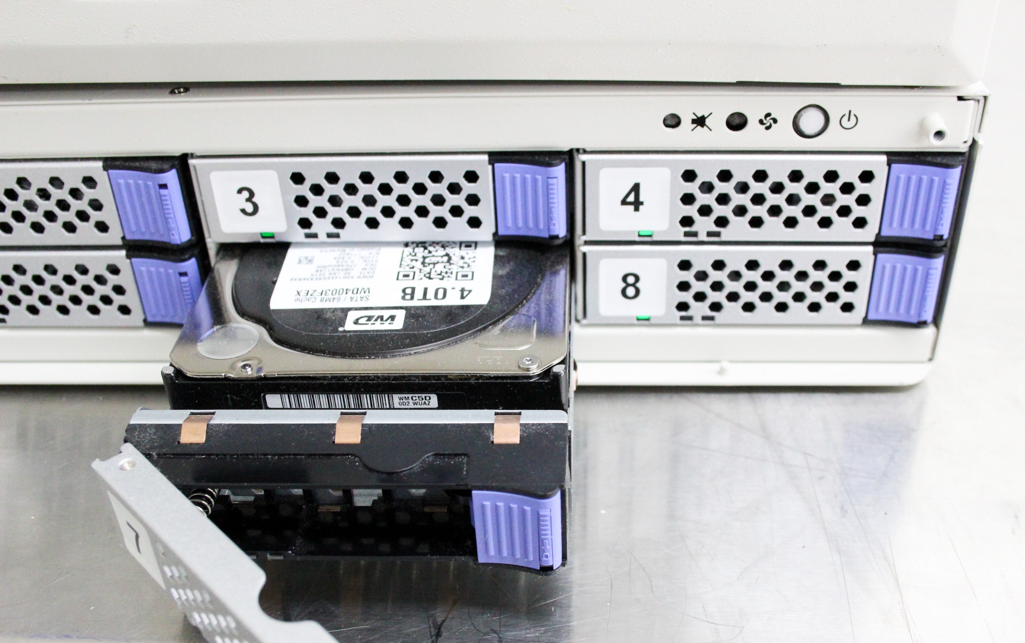 Essen BioScience IncuCyte Zoom Microscope with IncuStore Live-Cell Analysis