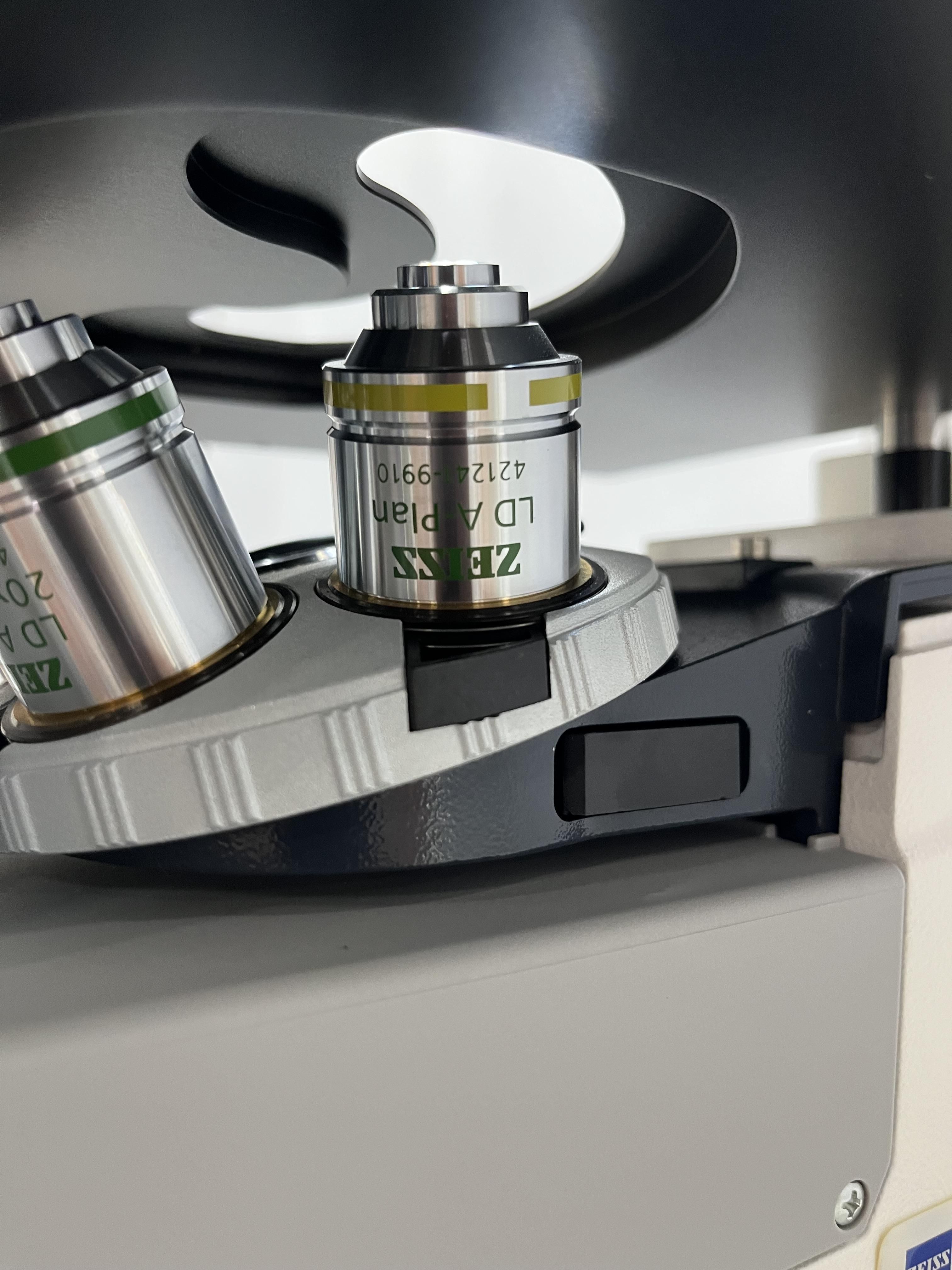 Zeiss Axio Vert.A1 Microscope Inverted 10x/20x Objectives 240V