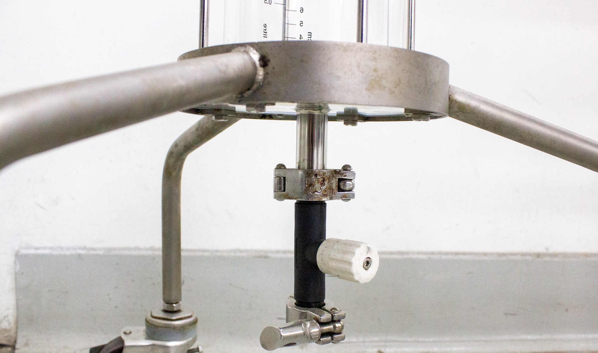 Amersham 3.5L BPG Column Glass Chromatography Process Development Used 3.5L