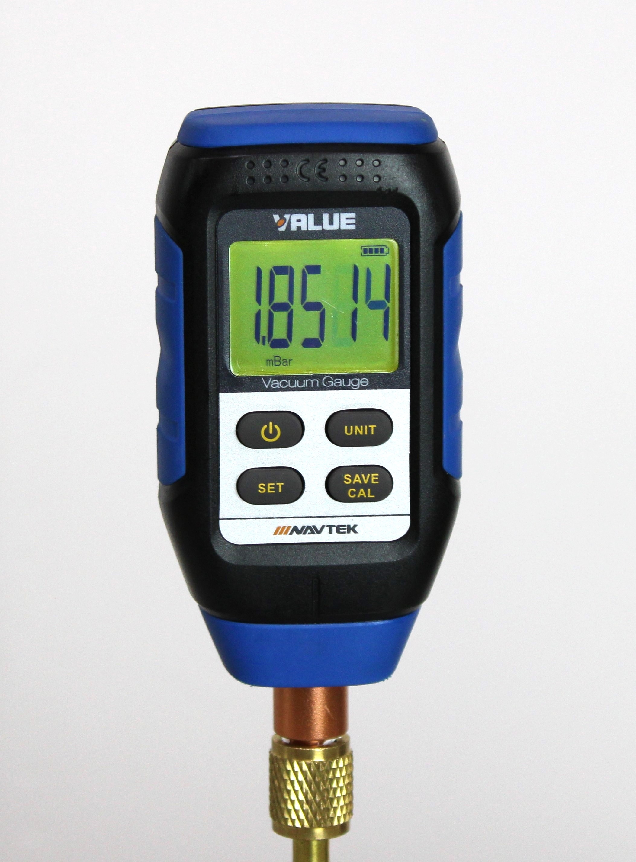 Edwards E2M30 Vacuum Pump 23 cfm Rotary Vane for Laboratory Analysis