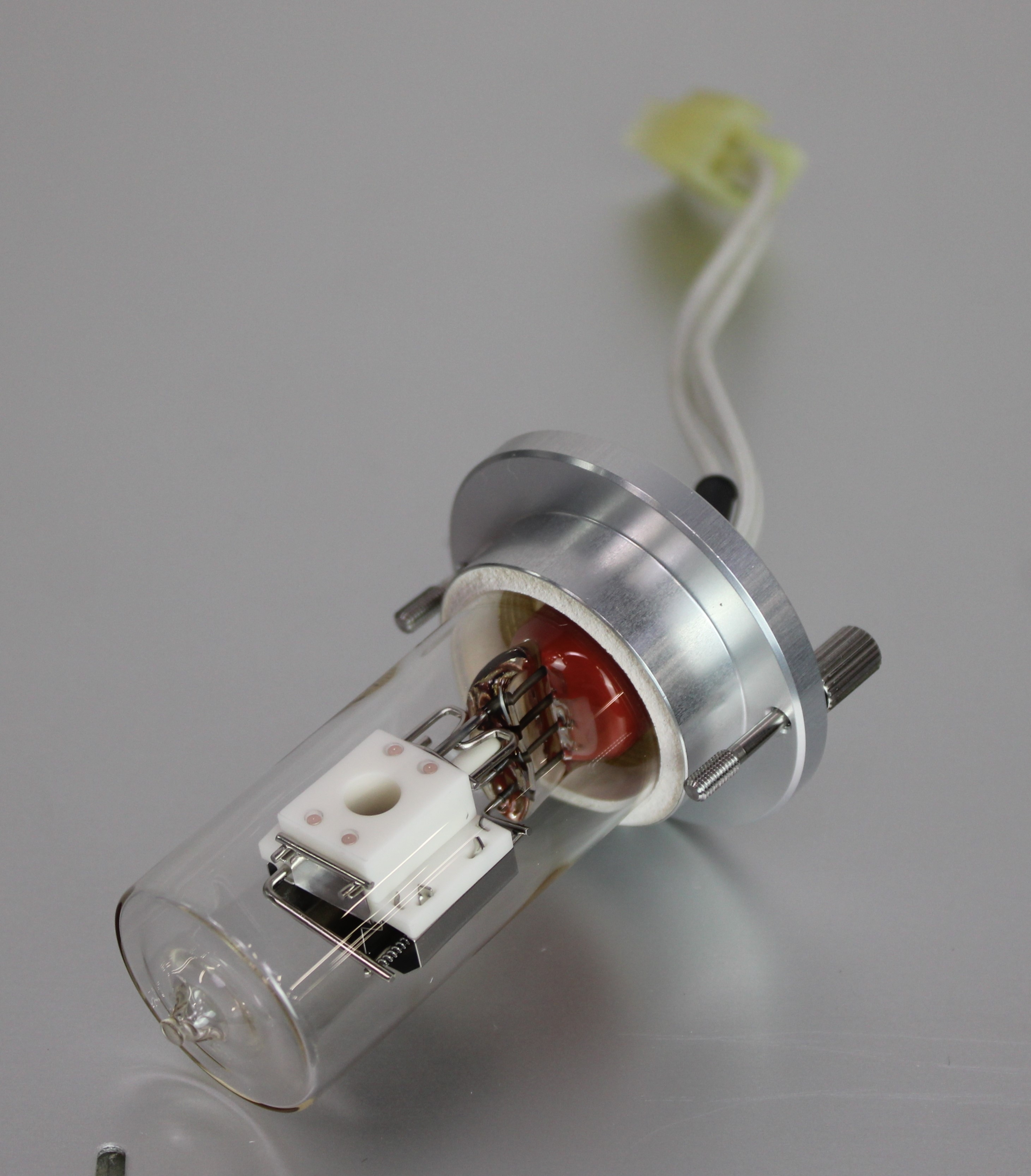 Thermo Dionex VWD-3100 Variable Detector 190-900nm High Sensitivity 2013