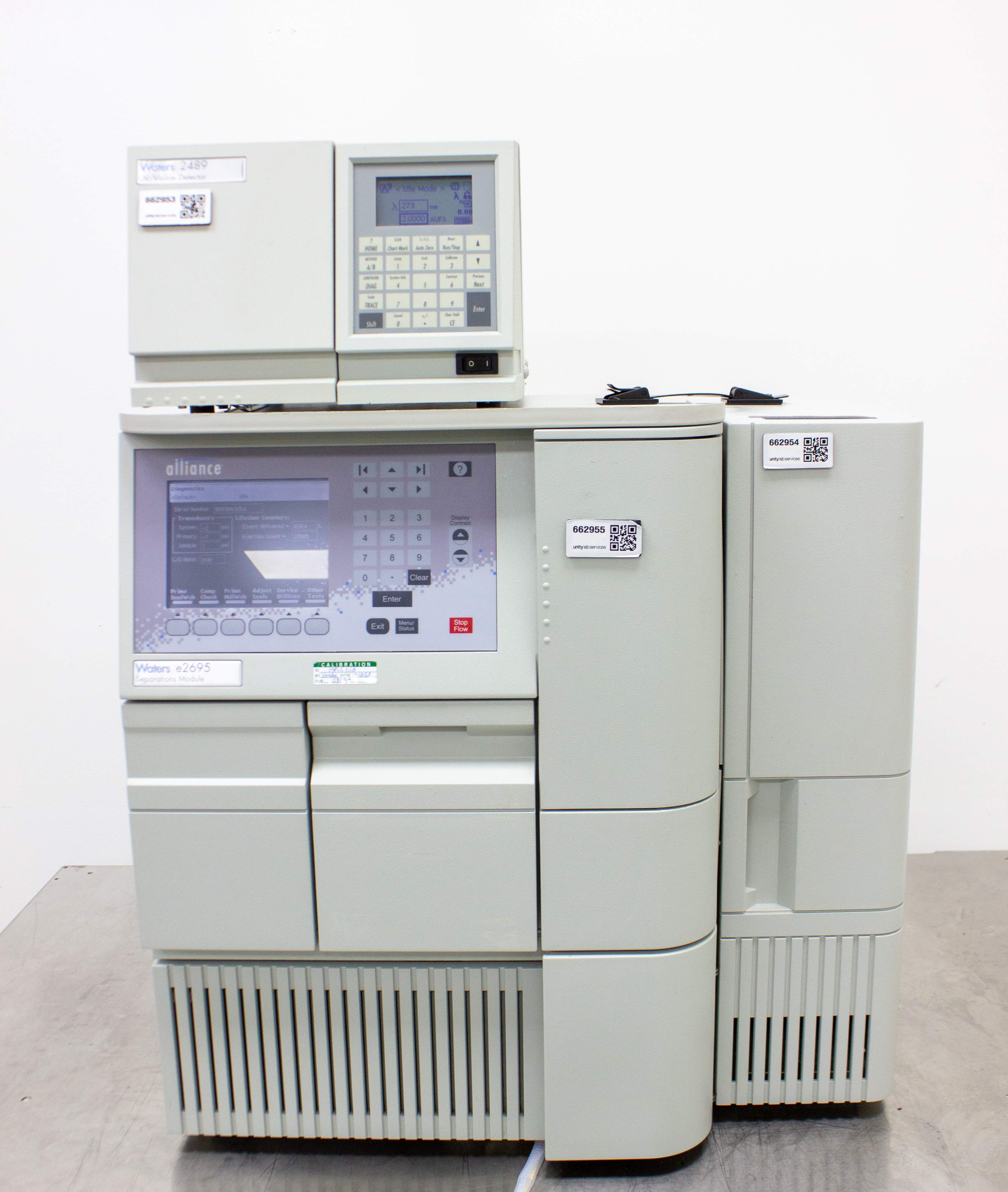 Waters e2695 HPLC System with 2489 UV/Vis Detector Quaternary Solvent Mixing