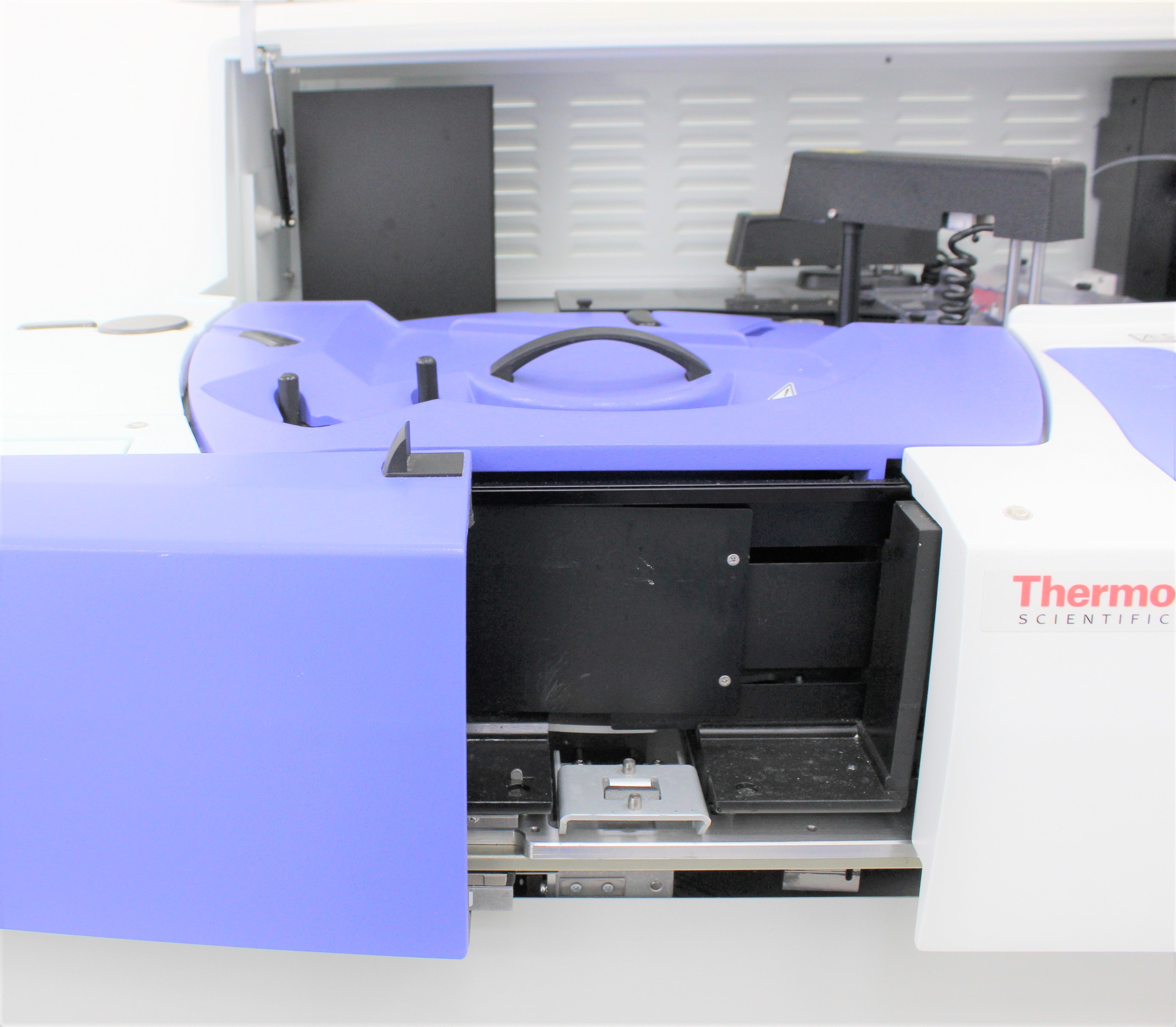 Thermo Arena 30 Chemistry Analyzer Automated Random Access Used System 2015