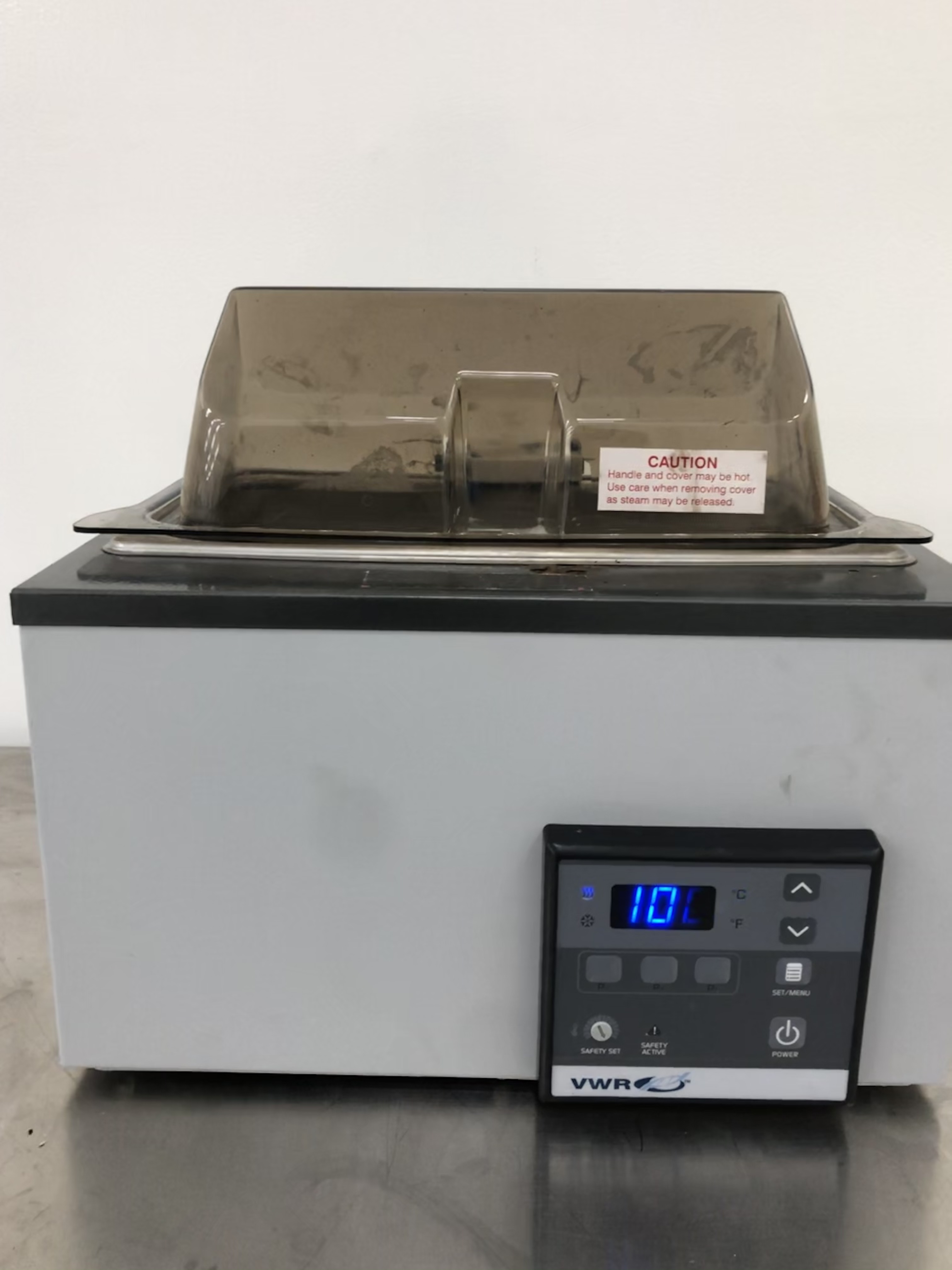 VWR Model 5L Water Bath 5L Dual Thermostat Microprocessor 120V 60Hz Used