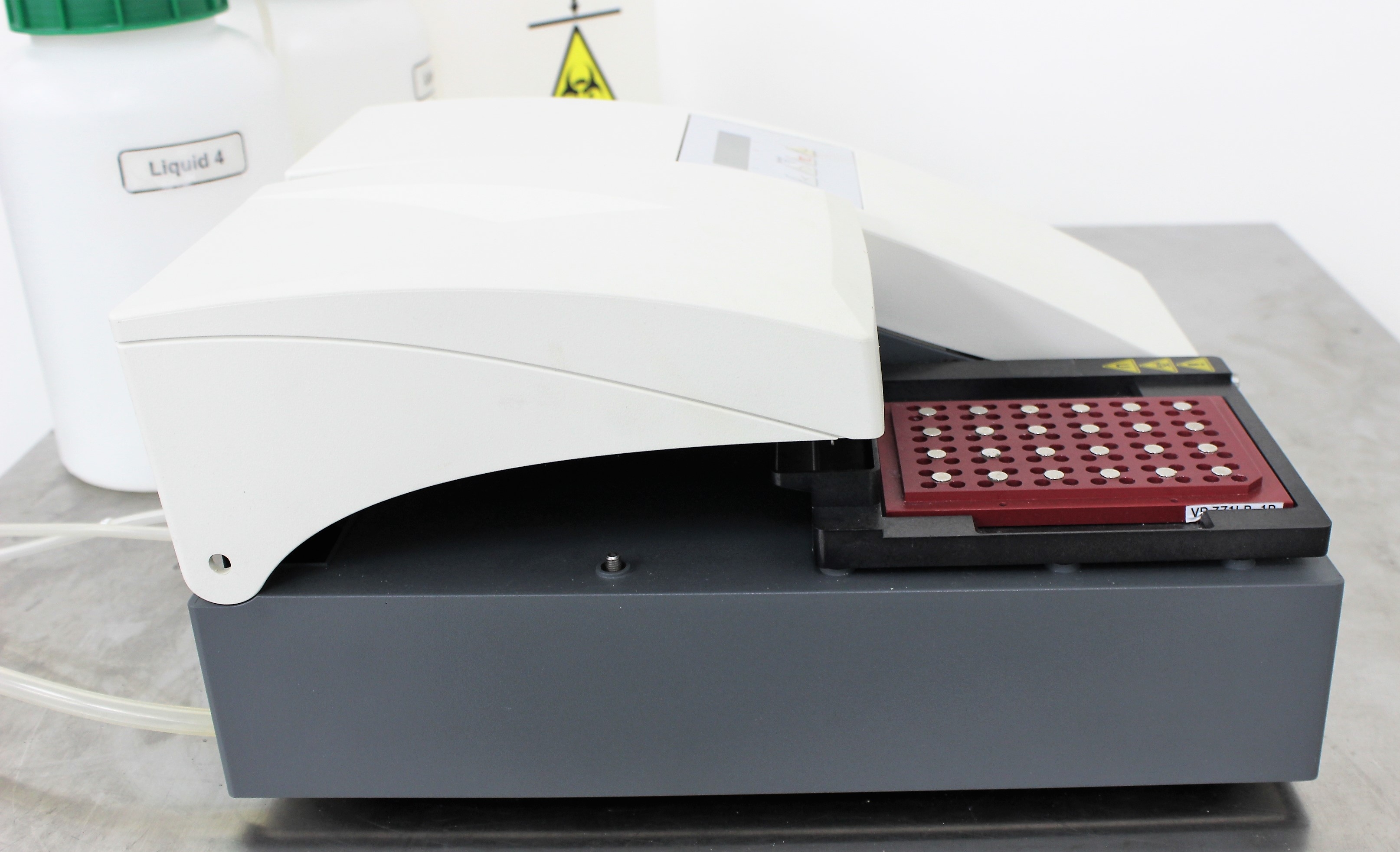 TECAN Hydroflex Plate Washer 96-Well Microplate Microplate Strip Washer 120V