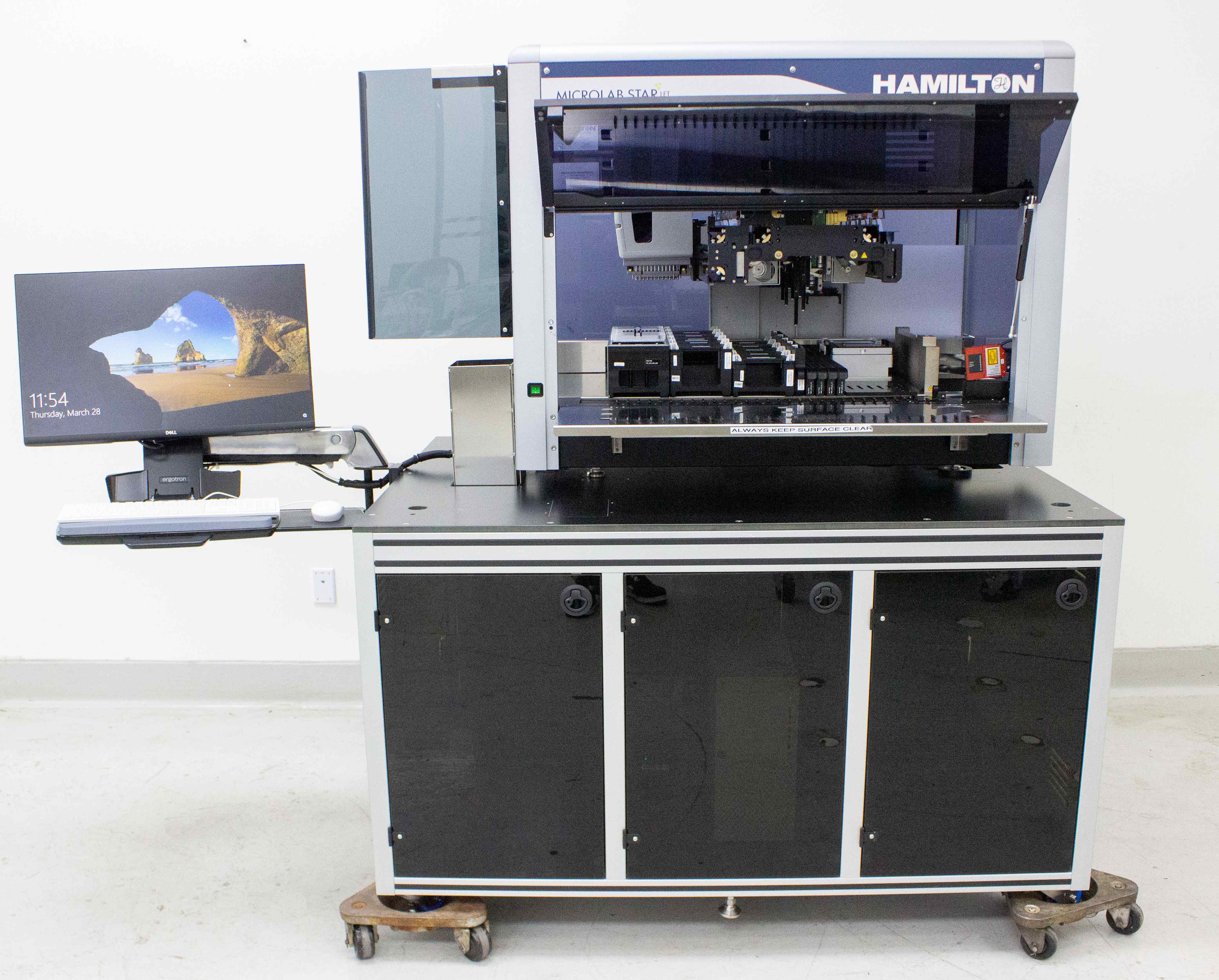 Hamilton Microlab STARlet Liquid Handler Automated Pipettor Includes Computer
