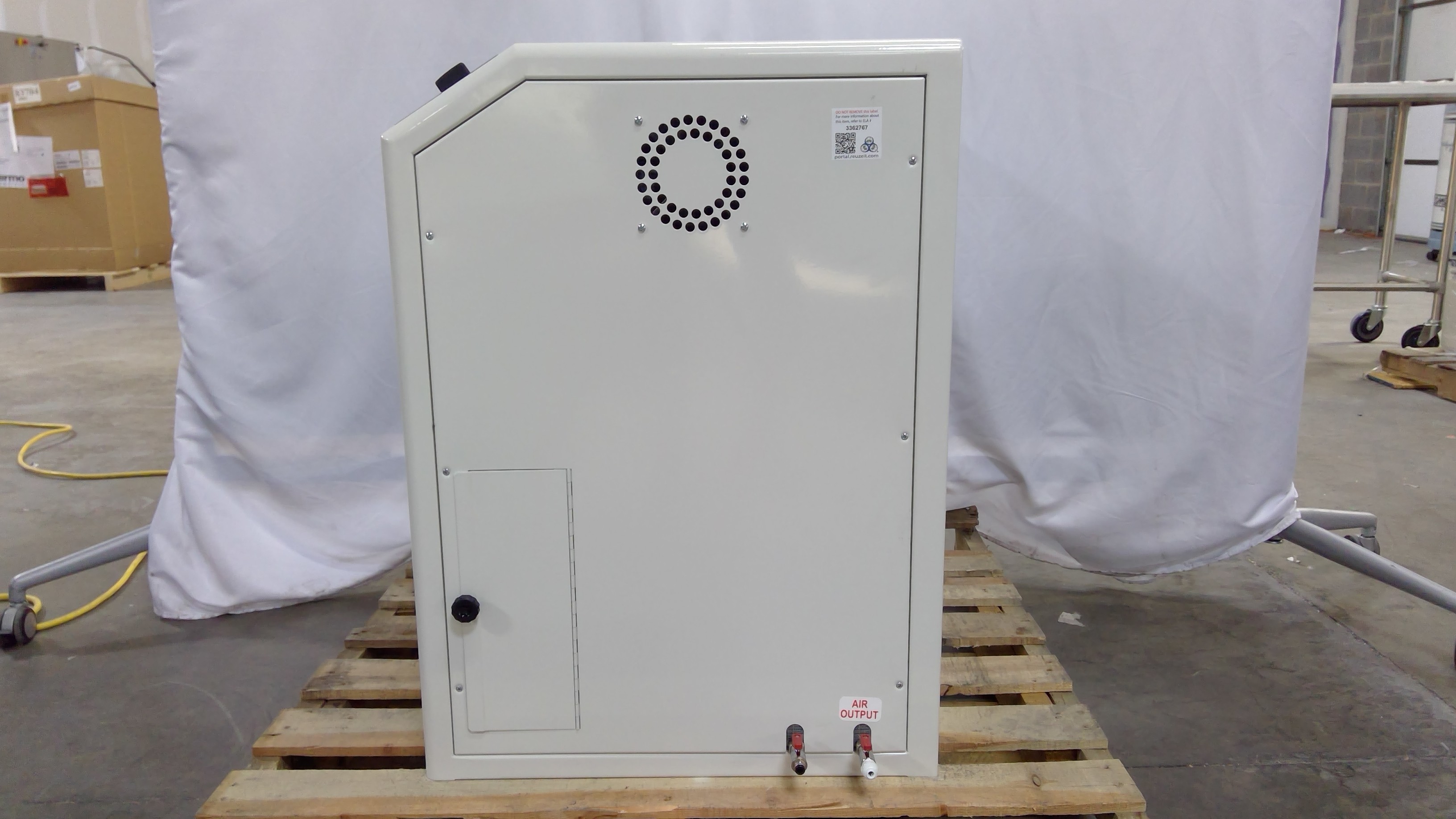 Werther International 2/50/379 Quiet Oil-less Air Compressor with Dryer -40F