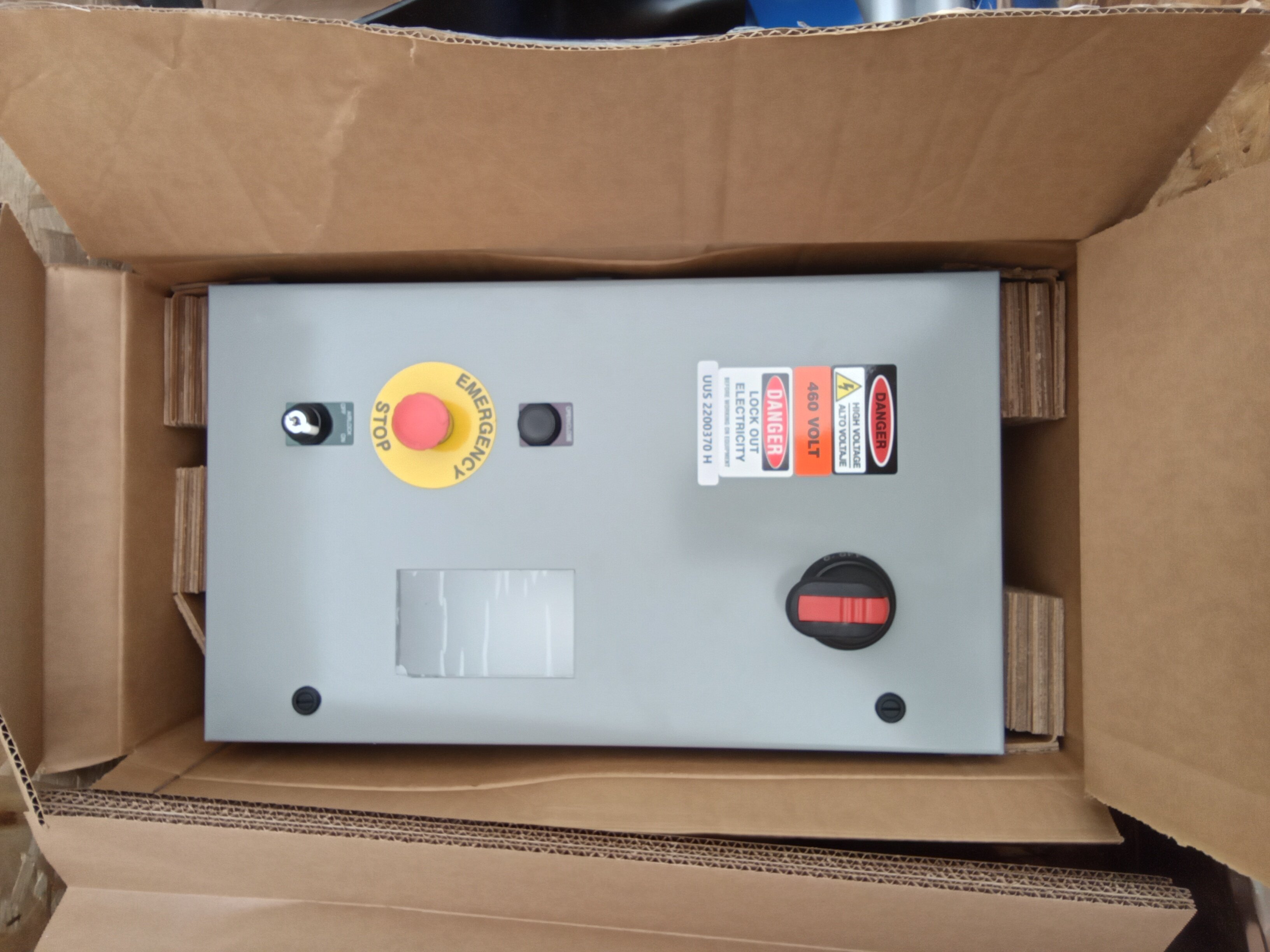 Dynaco Streamline D-313 Galvanized High Performance Door with Quiet Operation