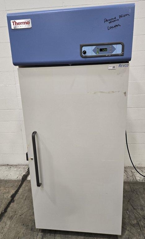 Thermo UGL3020A Freezer -20C 29.2cf Manual Defrost High Performance