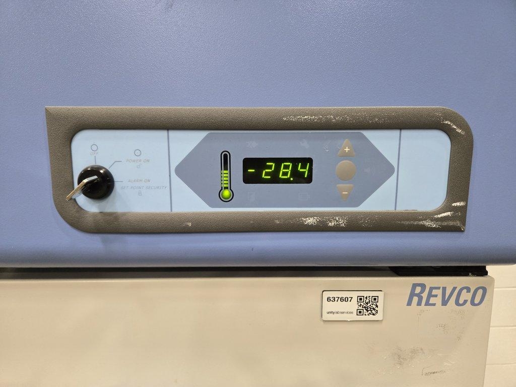 Thermo UGL3020A Freezer -20C 29.2cf Manual Defrost High Performance