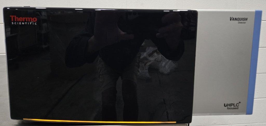 Thermo Vanquish Charged Aerosol Detector HPLC Chemistry Analyzer 2015 Germany