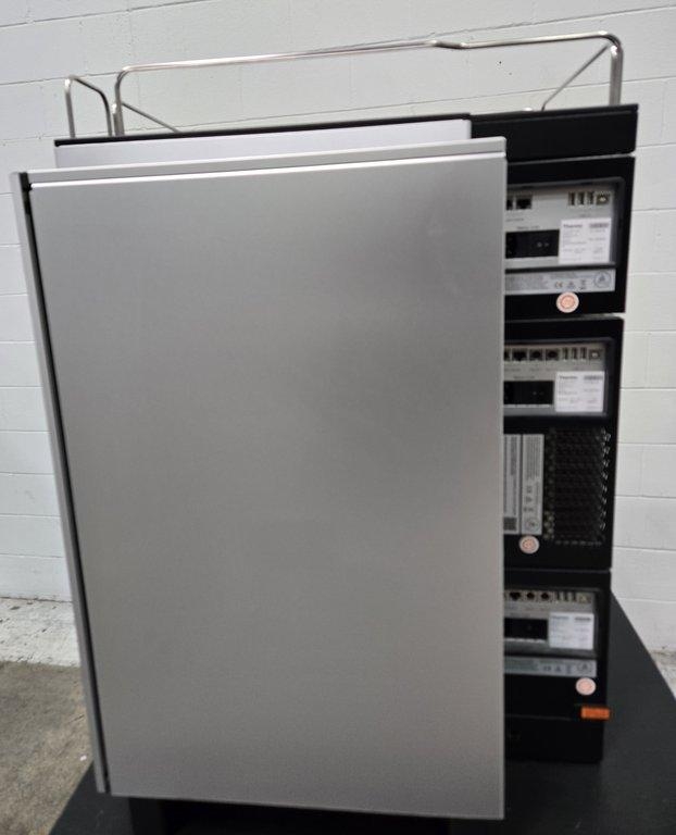 Thermo Vanquish UHPLC System HPLC Includes Pump & Detector Germany 2016