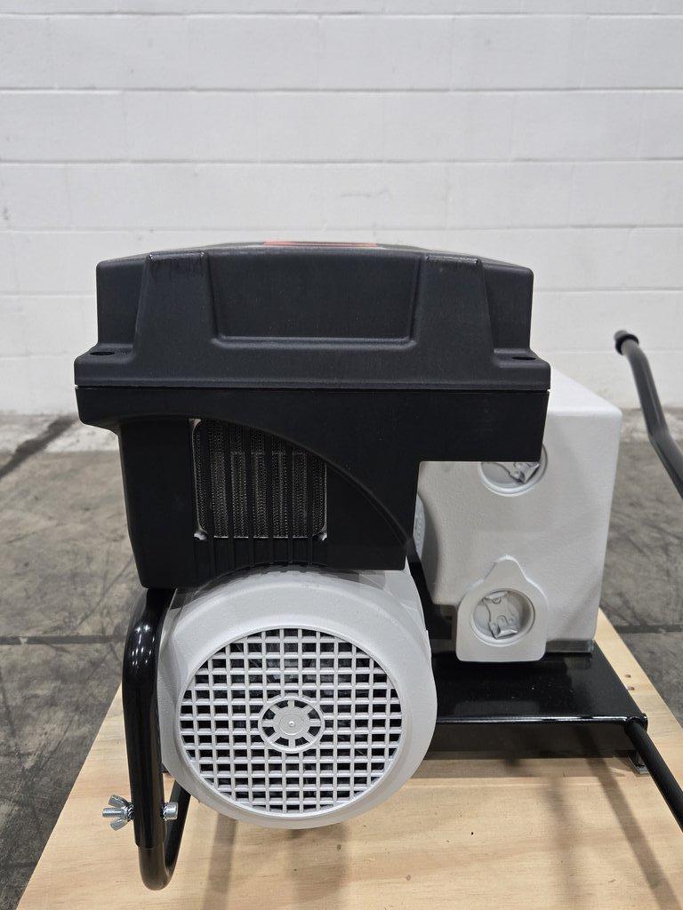 Leybold Sogevac SV120BIFC Vacuum Pump Industrial 200-240V High Capacity