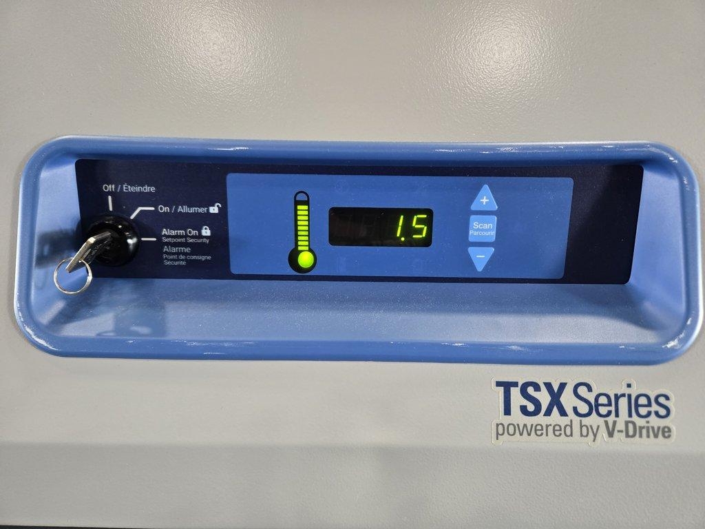 Thermo TSX3020FA Freezer -20 Lab Storage Cooling System Operational