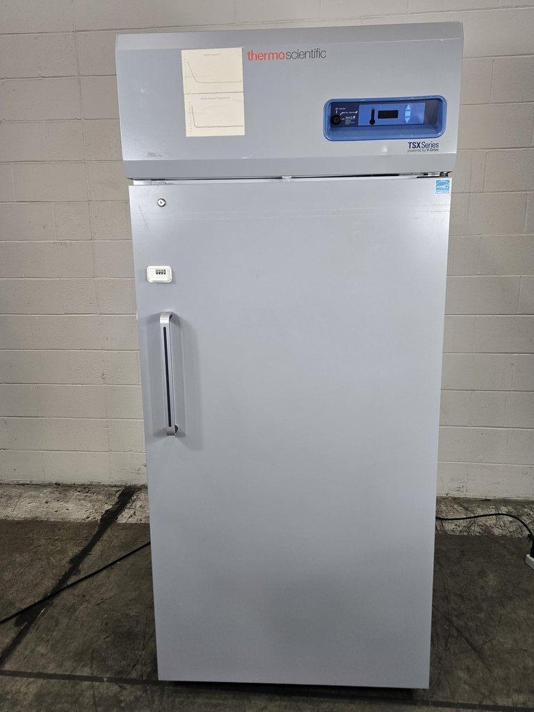 Thermo TSX3020FA Freezer -20 Lab Storage Cooling System Operational