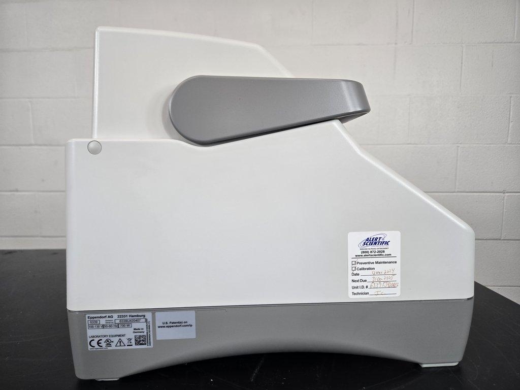 Eppendorf Nexus X2e PCR Thermal Cycler 16-Well 100-130V 50/60Hz Lab Equipment