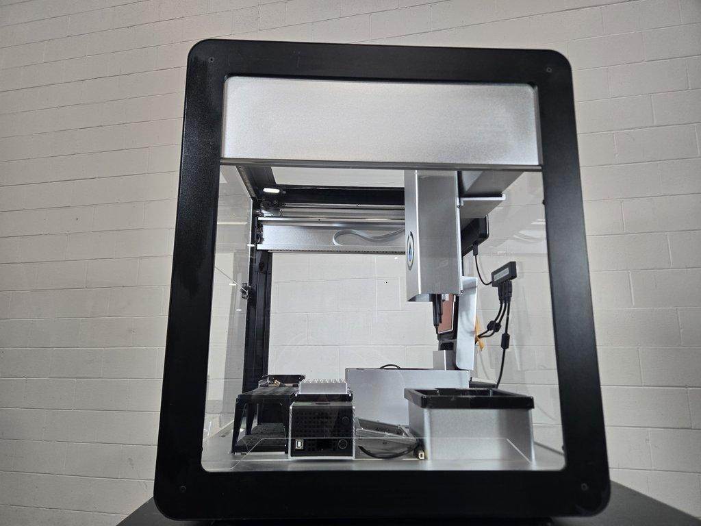 Opentrons OT2 Liquid Handler for Laboratory Automation with Variable Voltage