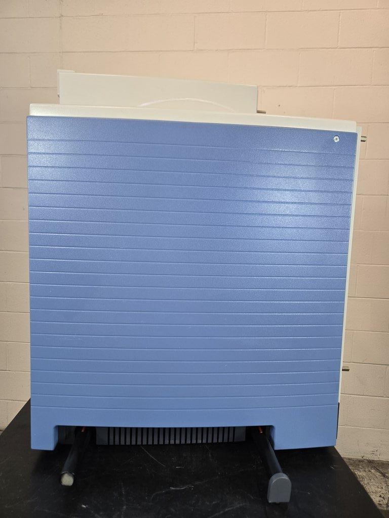 Thermo Q EXACTIVE HF Mass Spectrometer for Accurate Mass Analysis