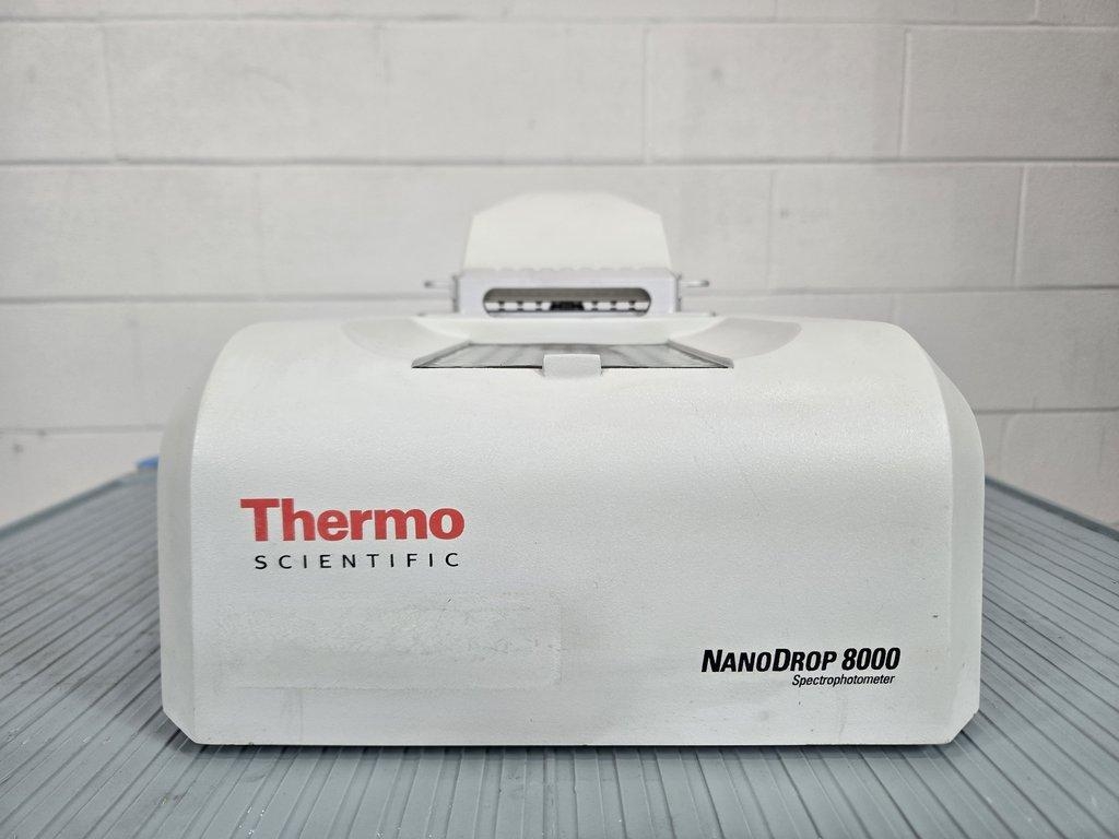 Thermo ND-8000-GL NanoDrop 8000 Spectrophotometer for Lab Analysis