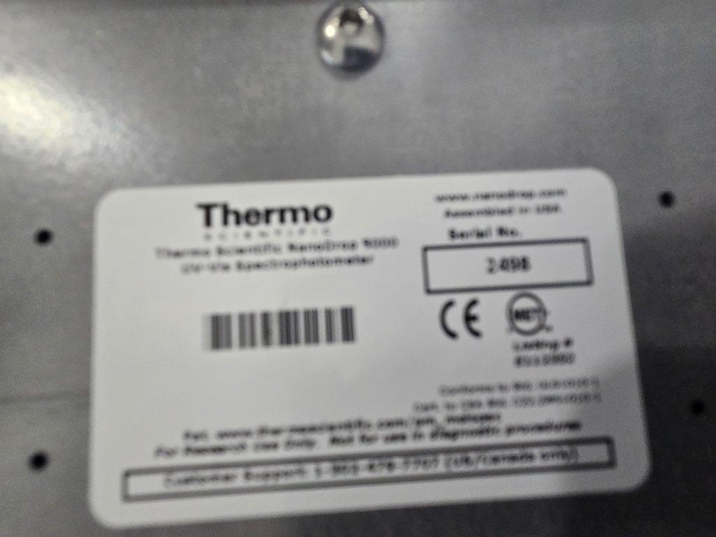 Thermo ND-8000-GL NanoDrop 8000 Spectrophotometer for Lab Analysis