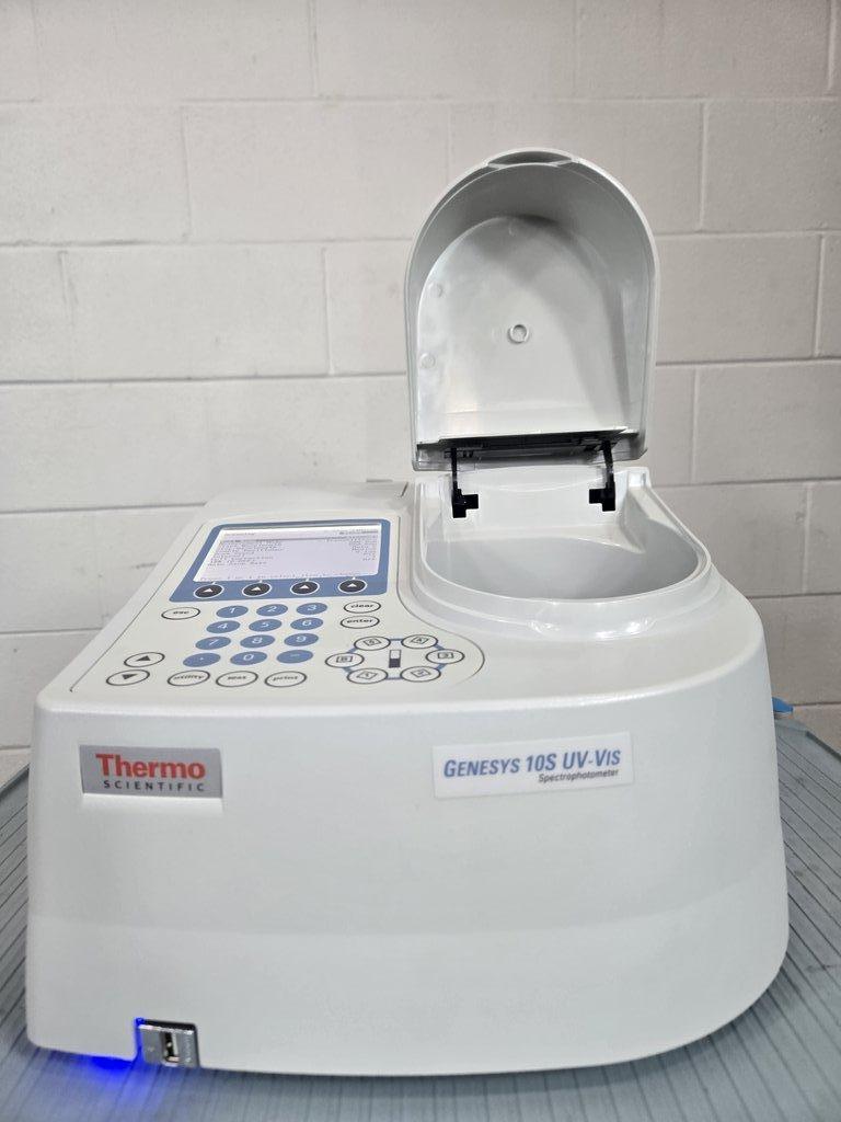 Thermo Scientific GEN105 UV-Vis-P Spectrophotometer, Very Good Condition