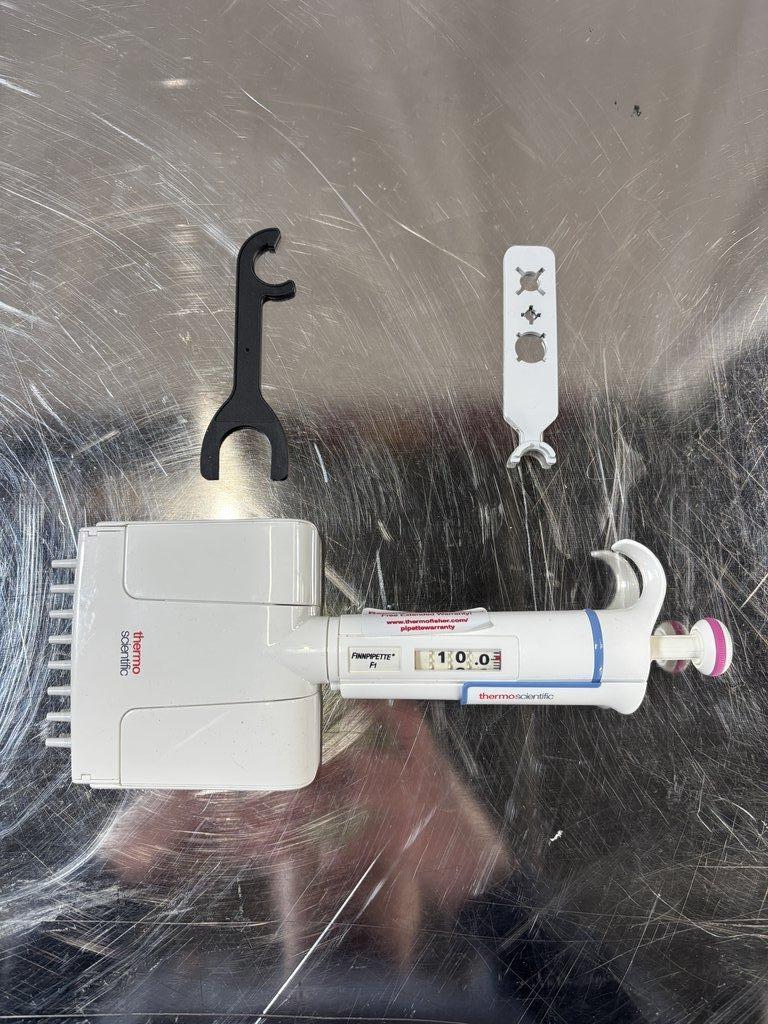 Thermo Scientific Finnpipette F1 8-ch 1-10uL Pipetting Equipment Excellent Condition