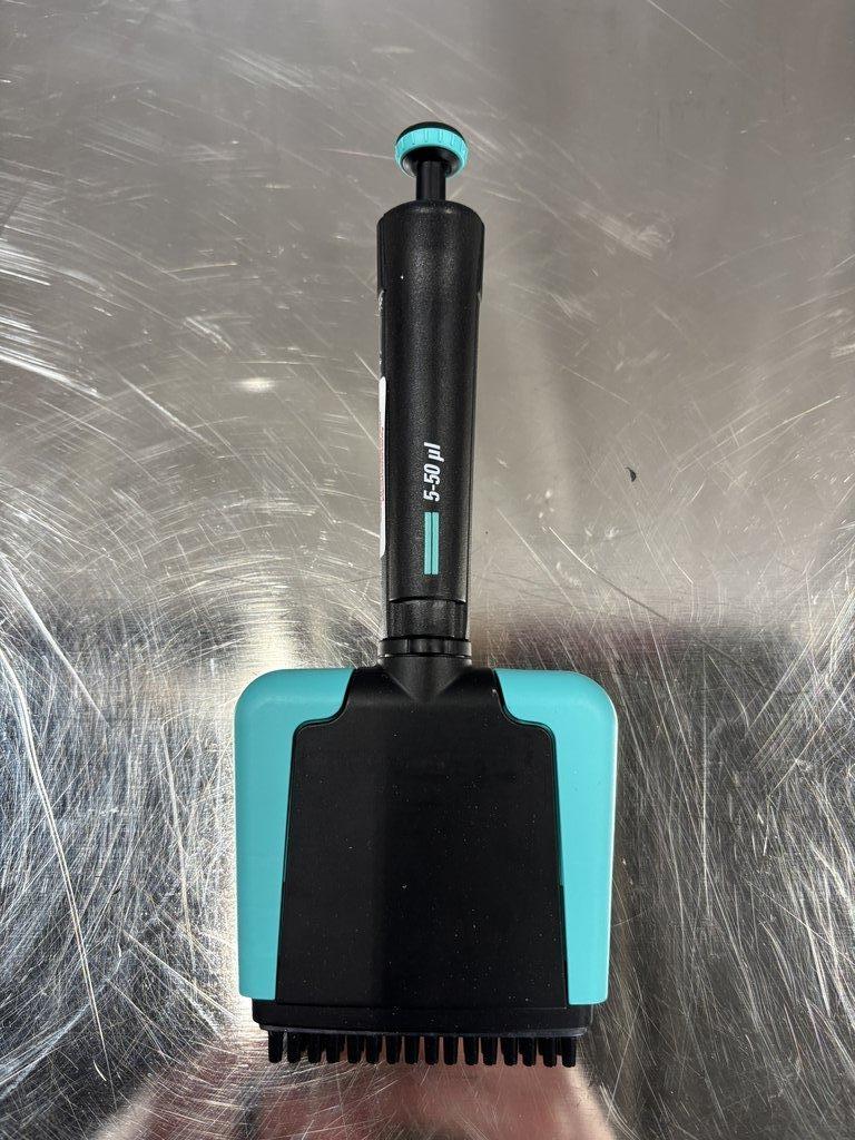 Thermo Scientific 4662090 Finnpipette F2 Pipette 5-50uL Good Condition