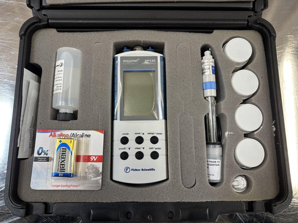 Fisher Scientific AP125 PH/ORP/Ion Meter Excellent Condition, USA