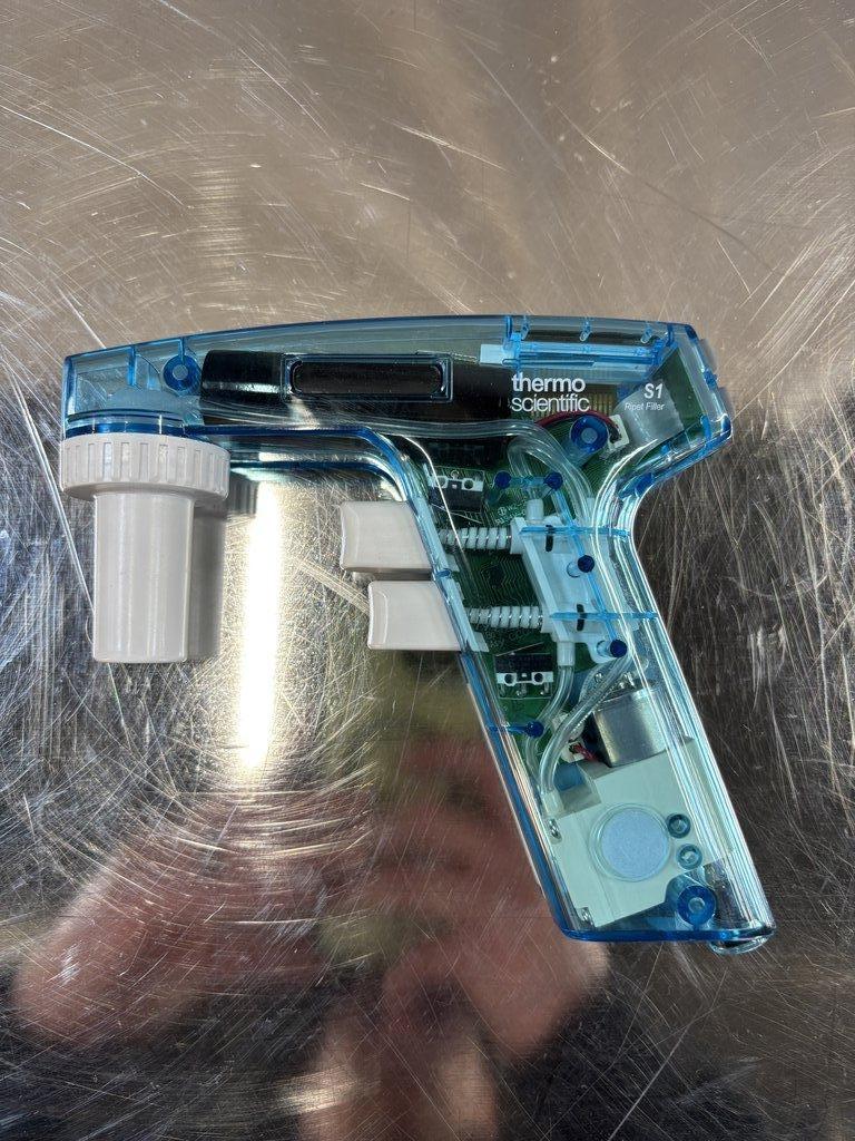 Thermo Scientific 9521 S1 Pipet Filler Laboratory Equipment Good Condition