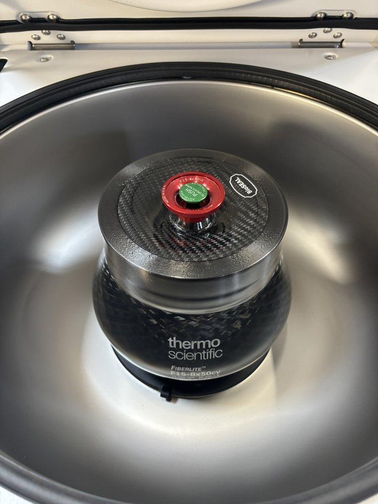 VWR Mega Star 4.0 Benchtop Centrifuge | High-Capacity | Reliable Operation