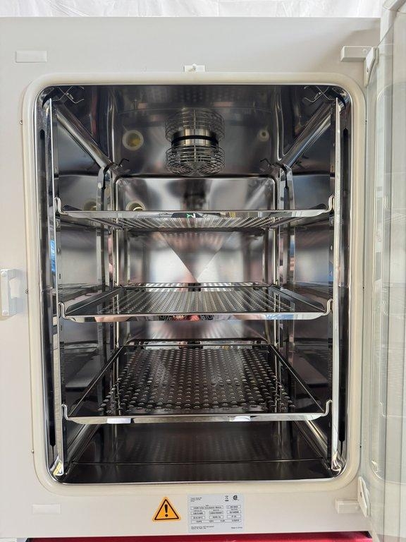 VWR CO2 Incubator Basic 10810-888 for Reliable Cell Culture Preservation