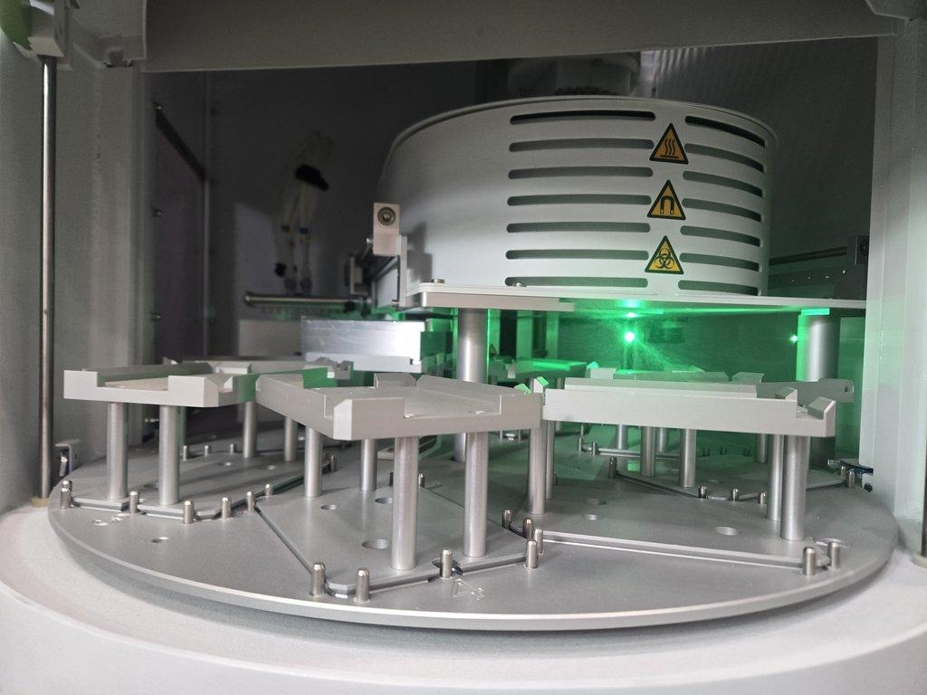 Perkin Elmer Chemagic 360 Nucleic Acid Extractor, Good Condition, 2024