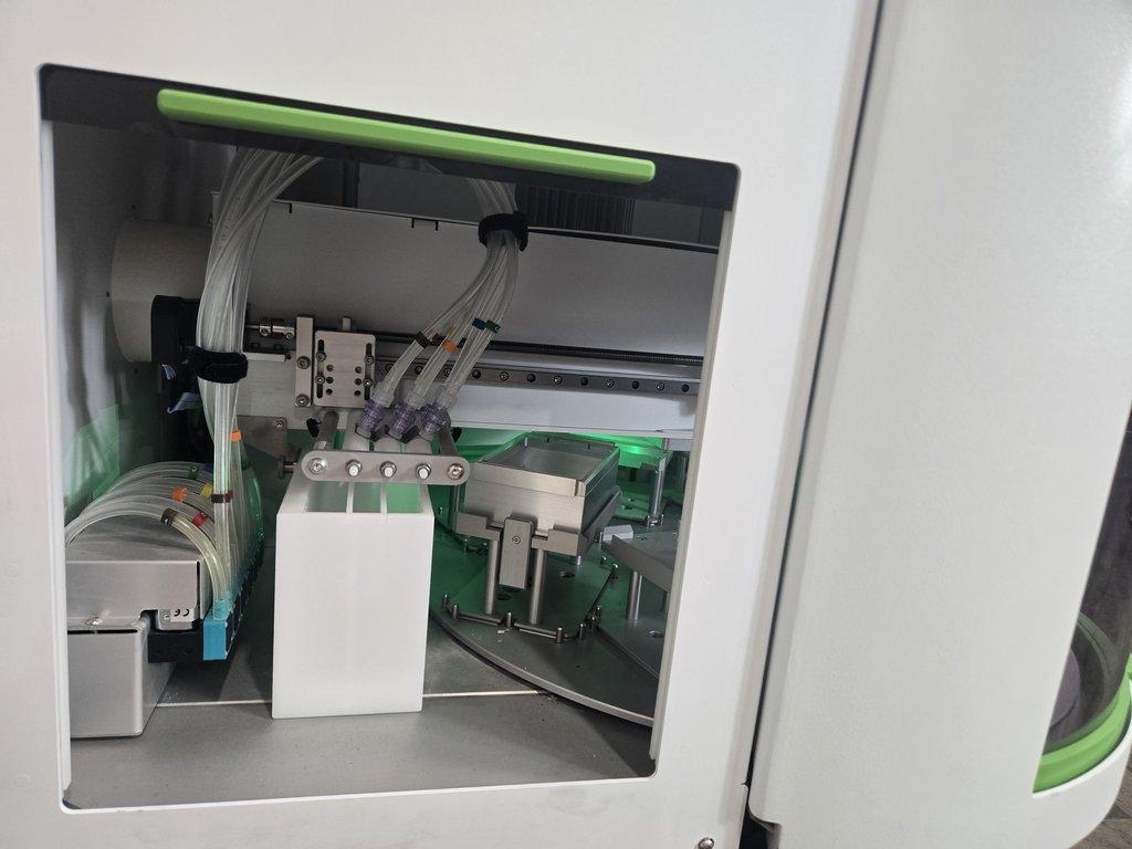 Perkin Elmer Chemagic 360 Nucleic Acid Extractor, Good Condition, 2024