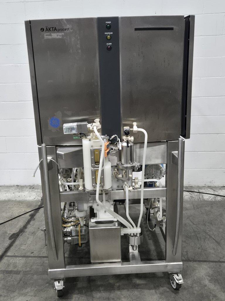 Aktaprocess Cabinet 10 Liquid Chromatography System for Biopharmaceuticals