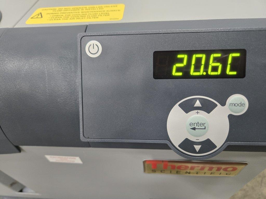 Thermo Scientific Neslab ThermoFlex 2500 Chiller 2500W Cooling 7.2L Reservoir