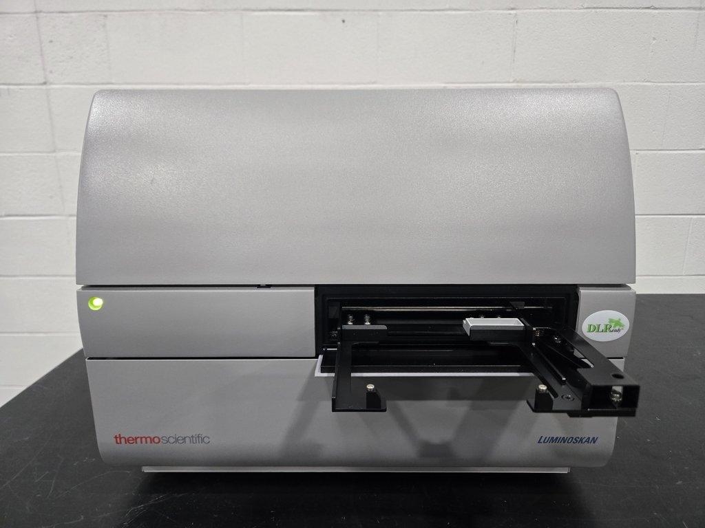 Thermo Scientific Luminoskan Microplate Luminometer High Sensitivity