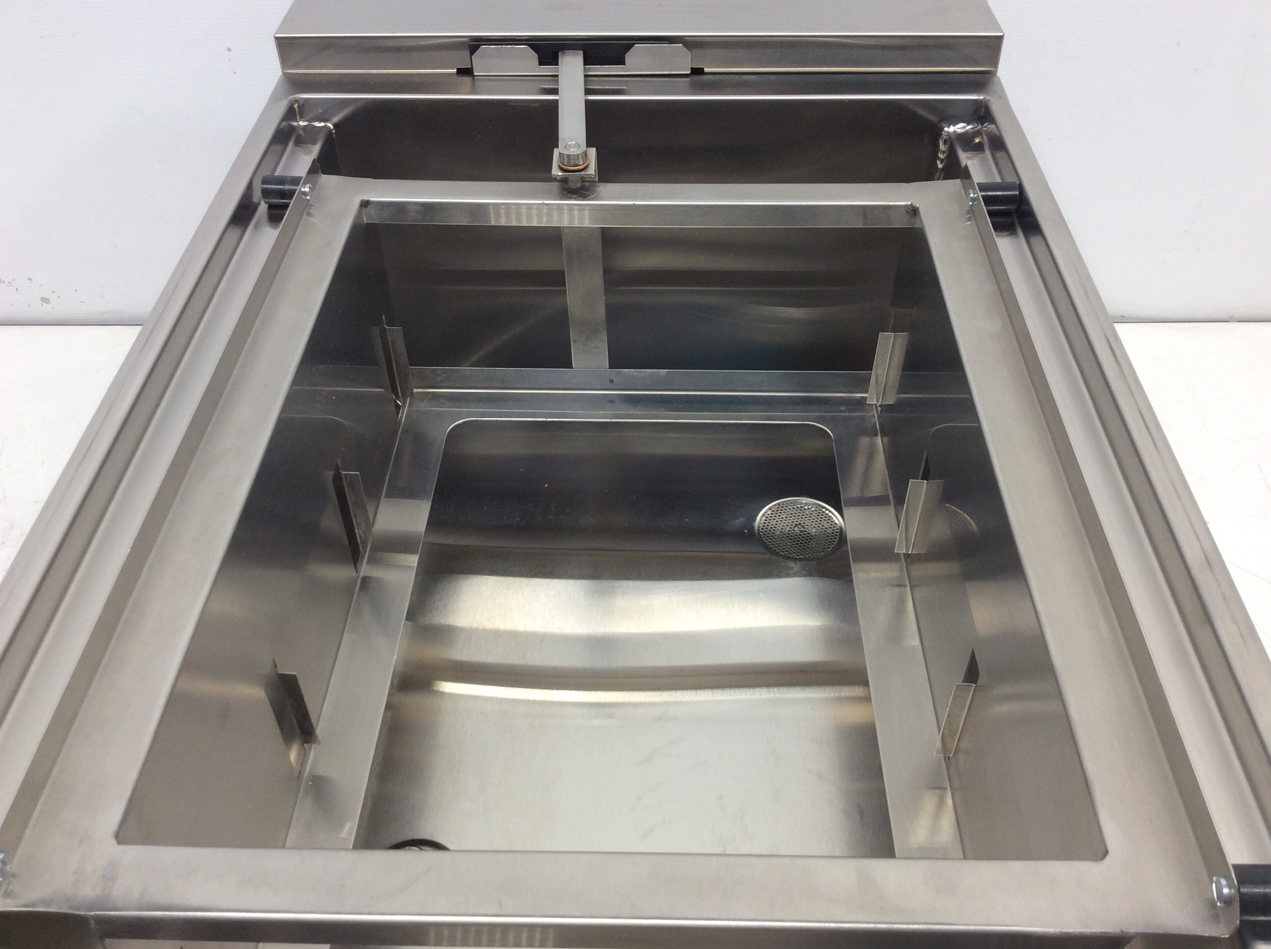 Thermo SWB1122A-1 Shaker Waterbath 26.5L Reciprocating Stainless Steel