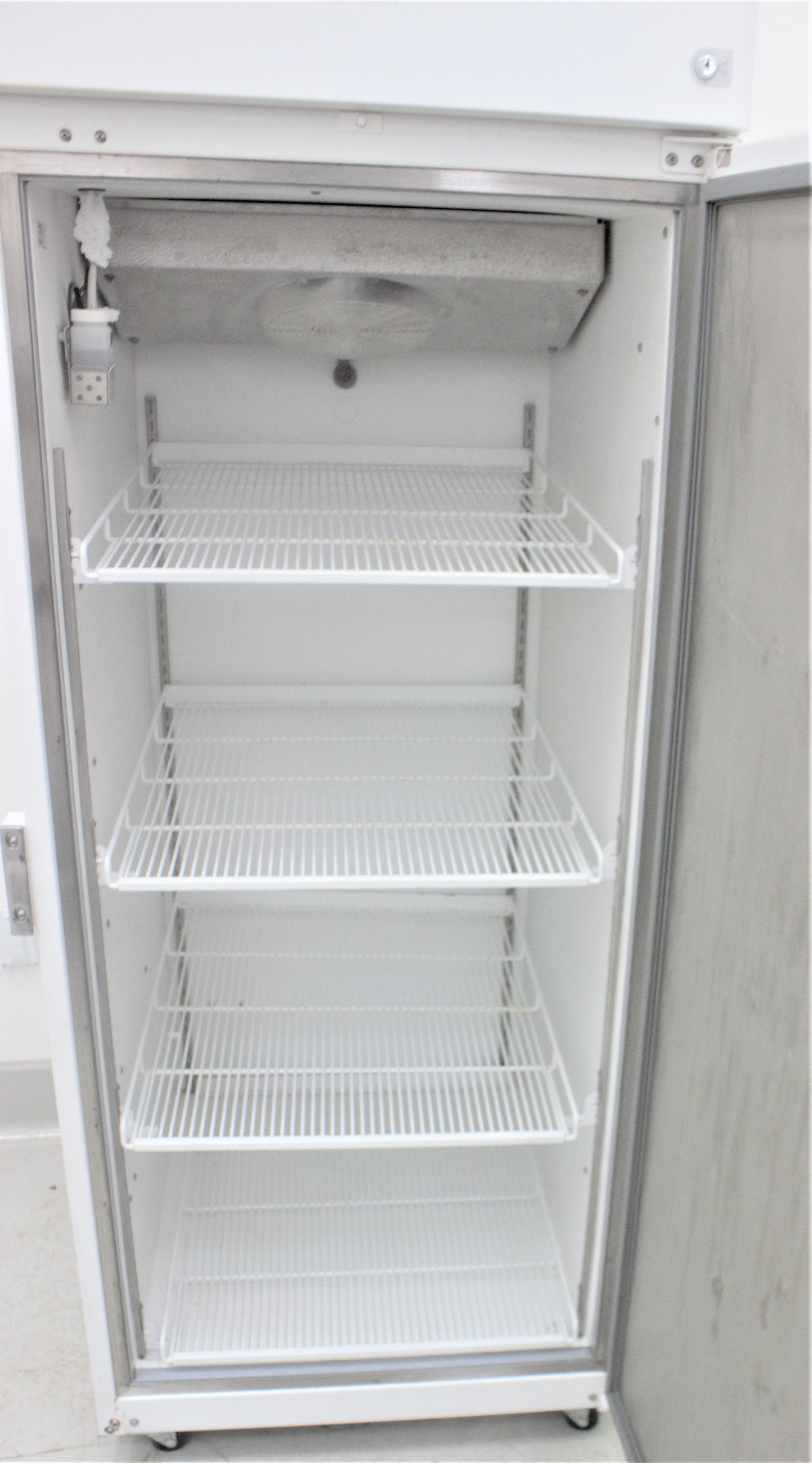 Helmer Horizon Series HLF125 Upright Laboratory Freezer -15C to -30C, 25.2 Cu Ft