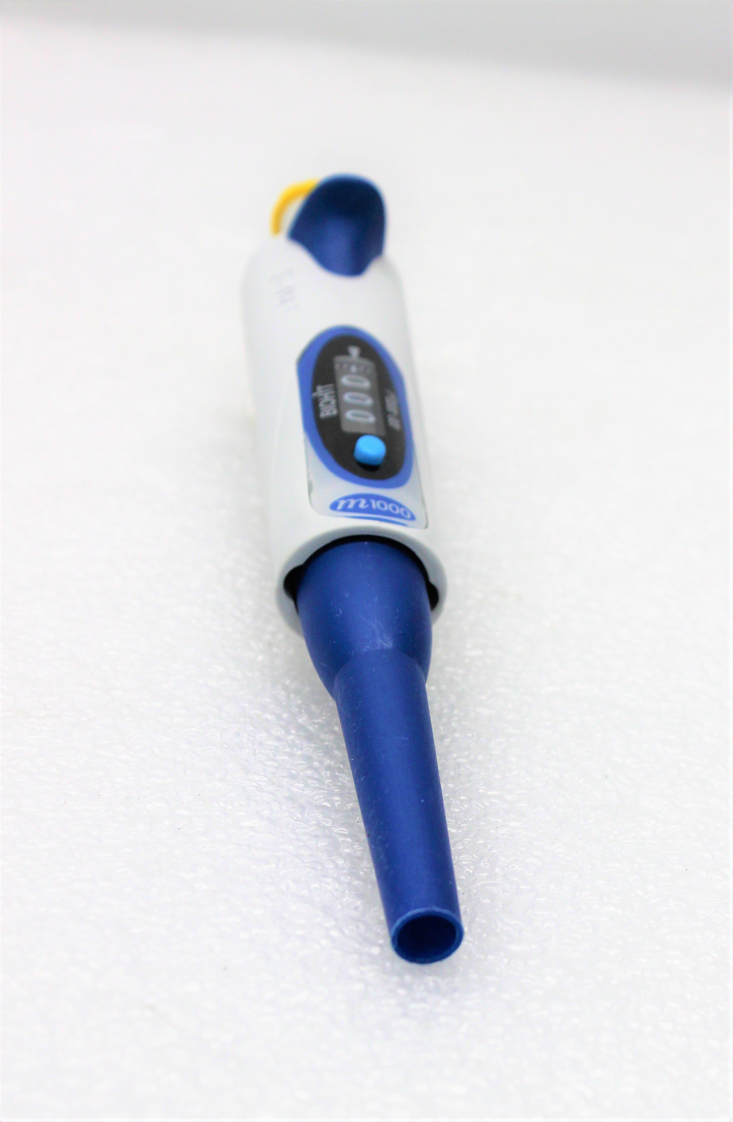 Biohit m1000 Pipettor 100-1000uL, Ergonomic Manual 1-Channel, Good Condition