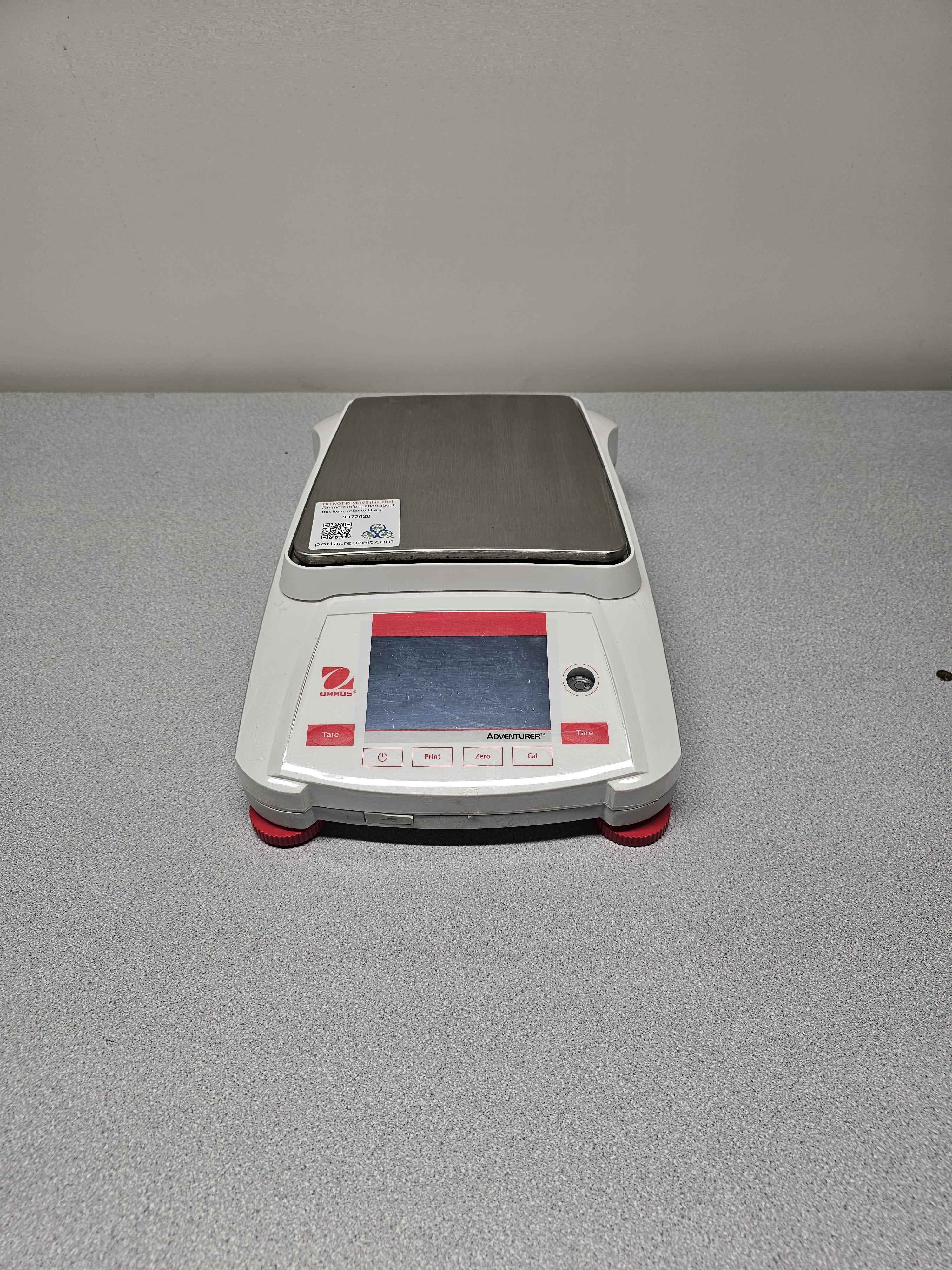 Ohaus AX8201/E Precision Balance 8200g/0.1g Color Touchscreen Data Transfer