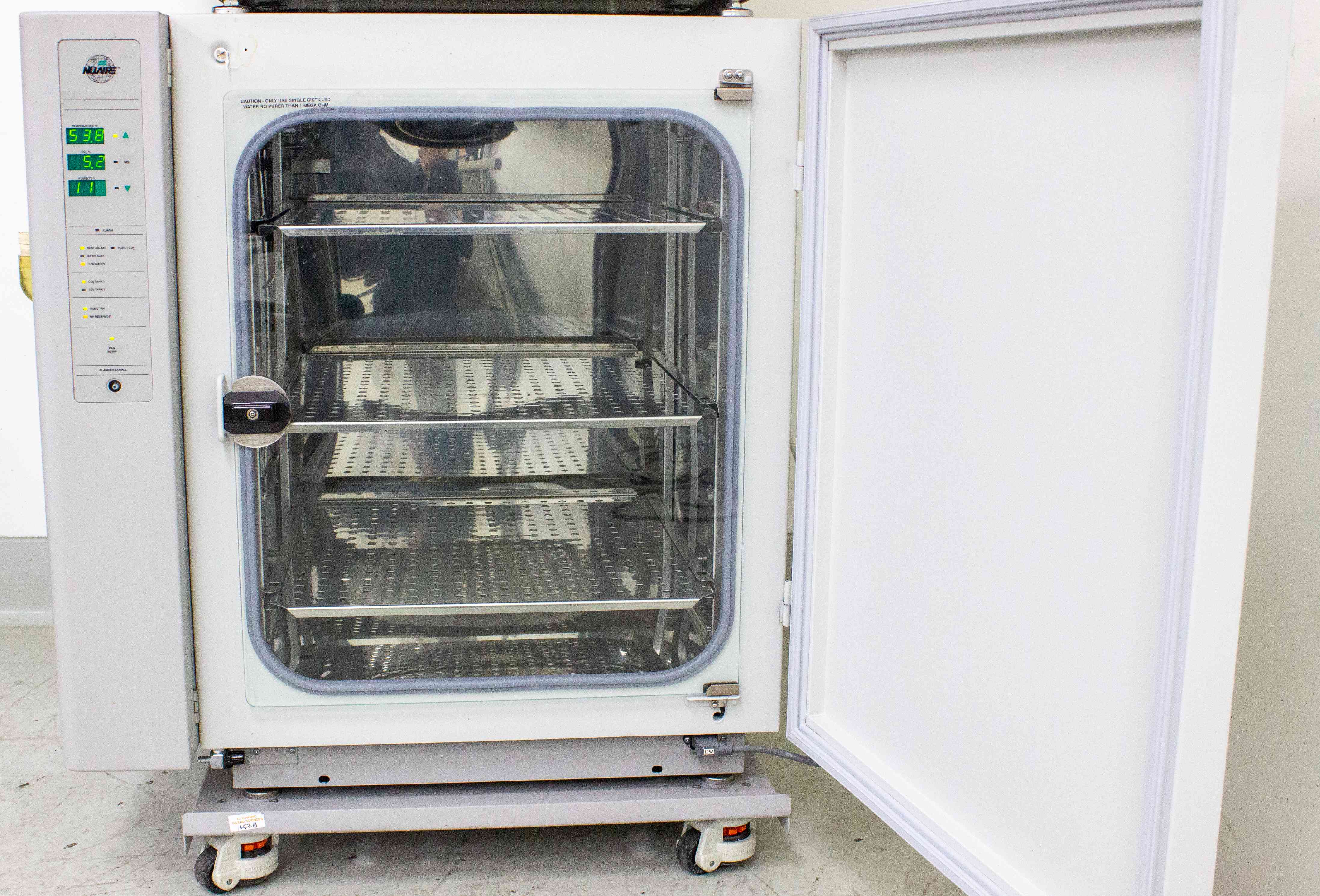 NuAire NU-4850 CO2 Incubator Water-Jacketed Precise Control Reliable