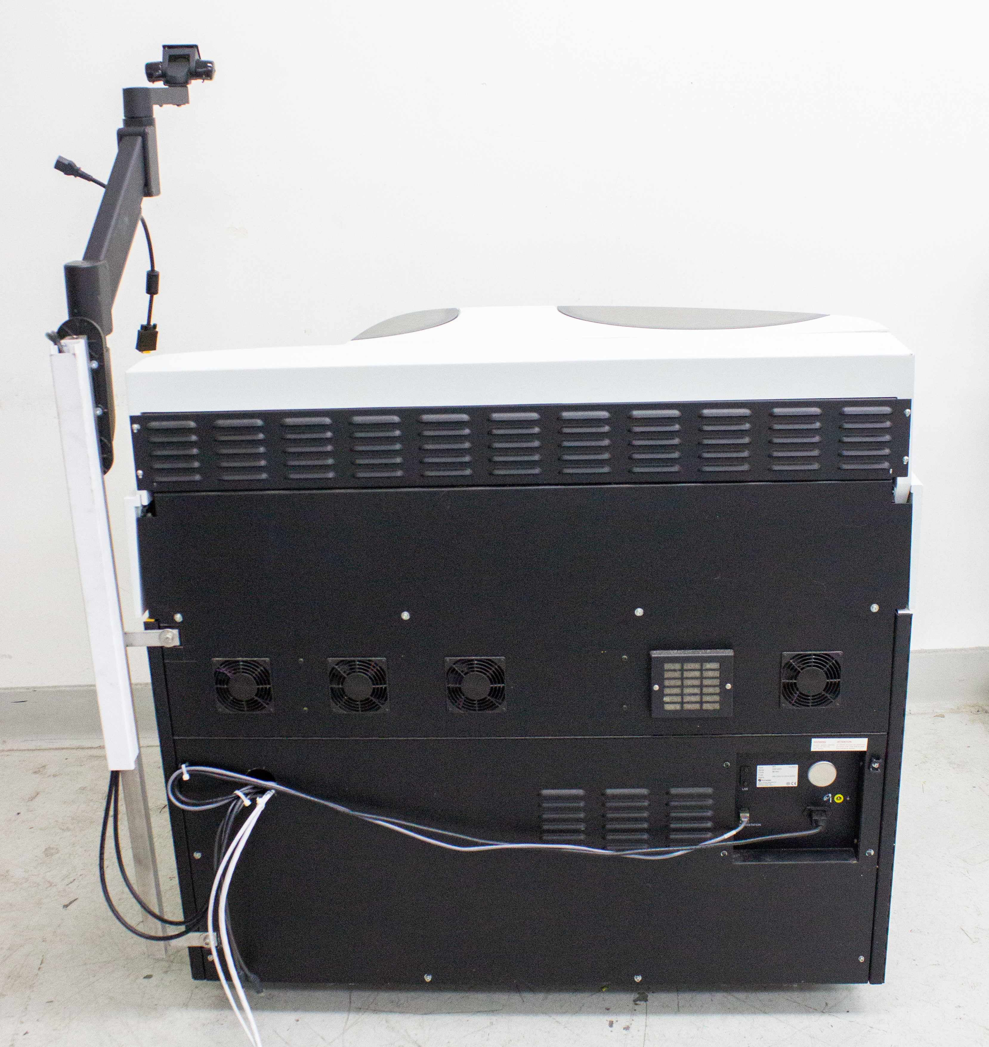 Thermo Konelab 30 Chemistry Analyzer 300 Tests/hour 84 Samples Used