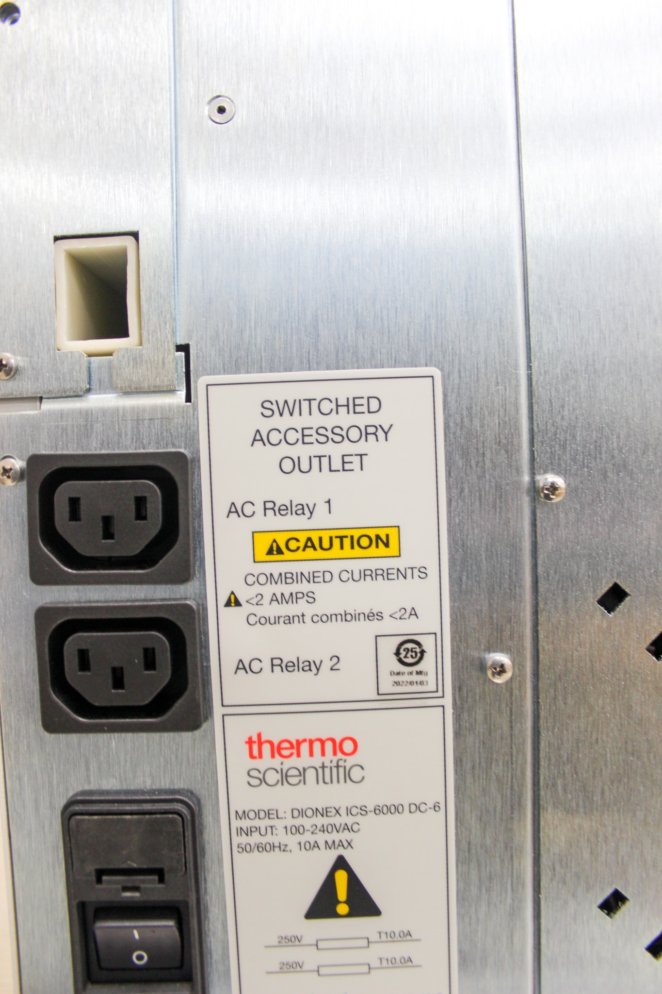 Thermo Dionex ICS-6000 DC-6 Chromatography Compartment Parts Only 18C-70C