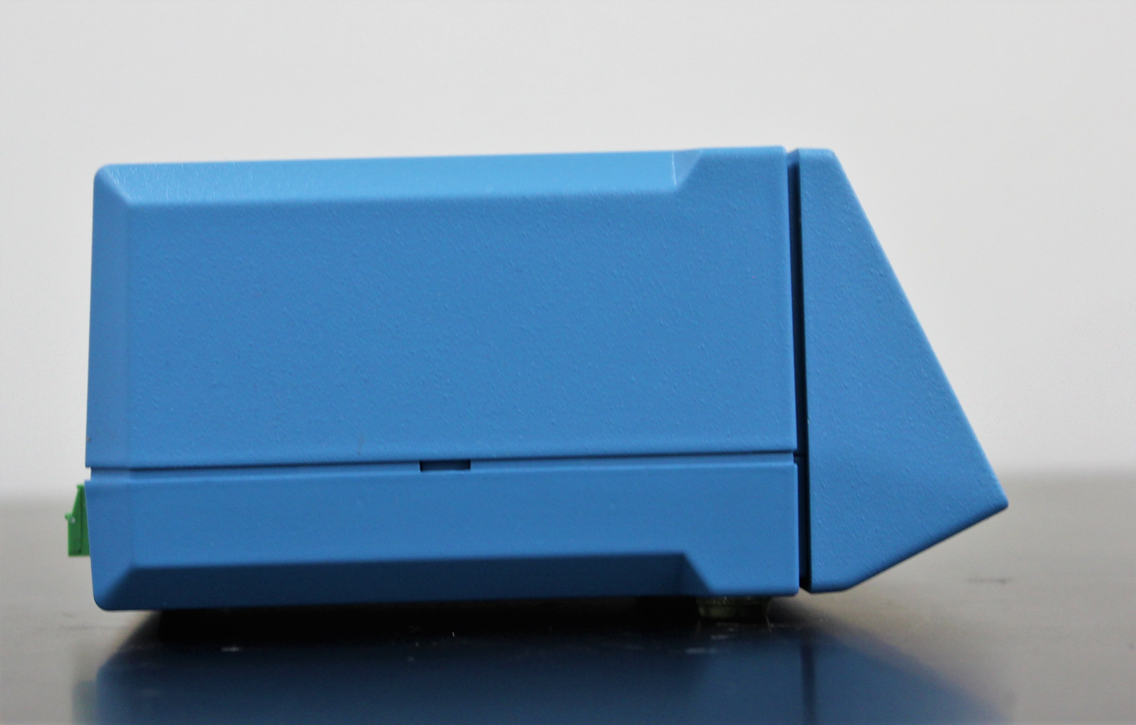 SciLog SciCon Conductivity Meter 4-Electrode w/ Disposable Sensors 4-50C