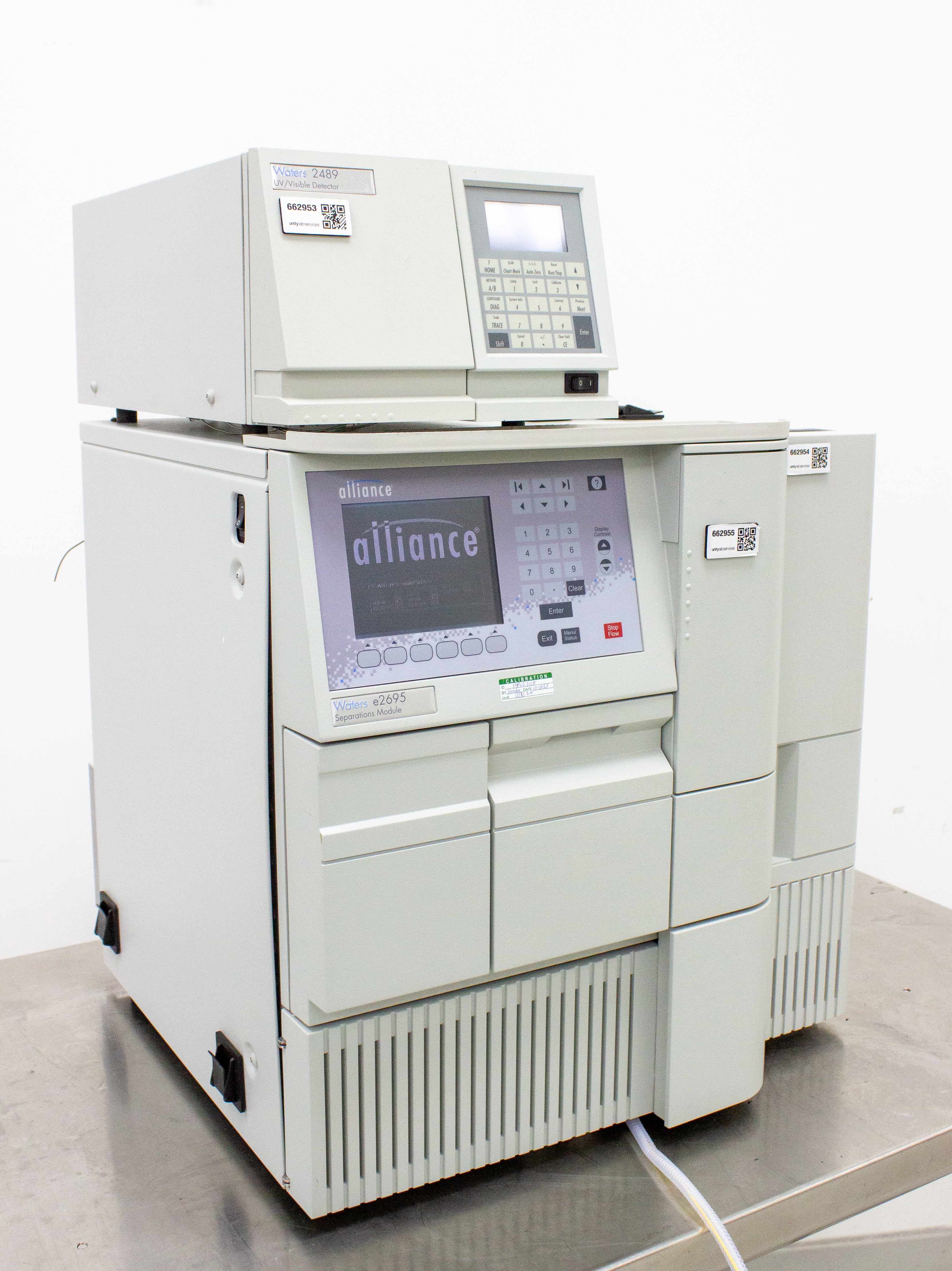 Waters e2695 HPLC System with 2489 UV/Vis Detector Quaternary Solvent Mixing