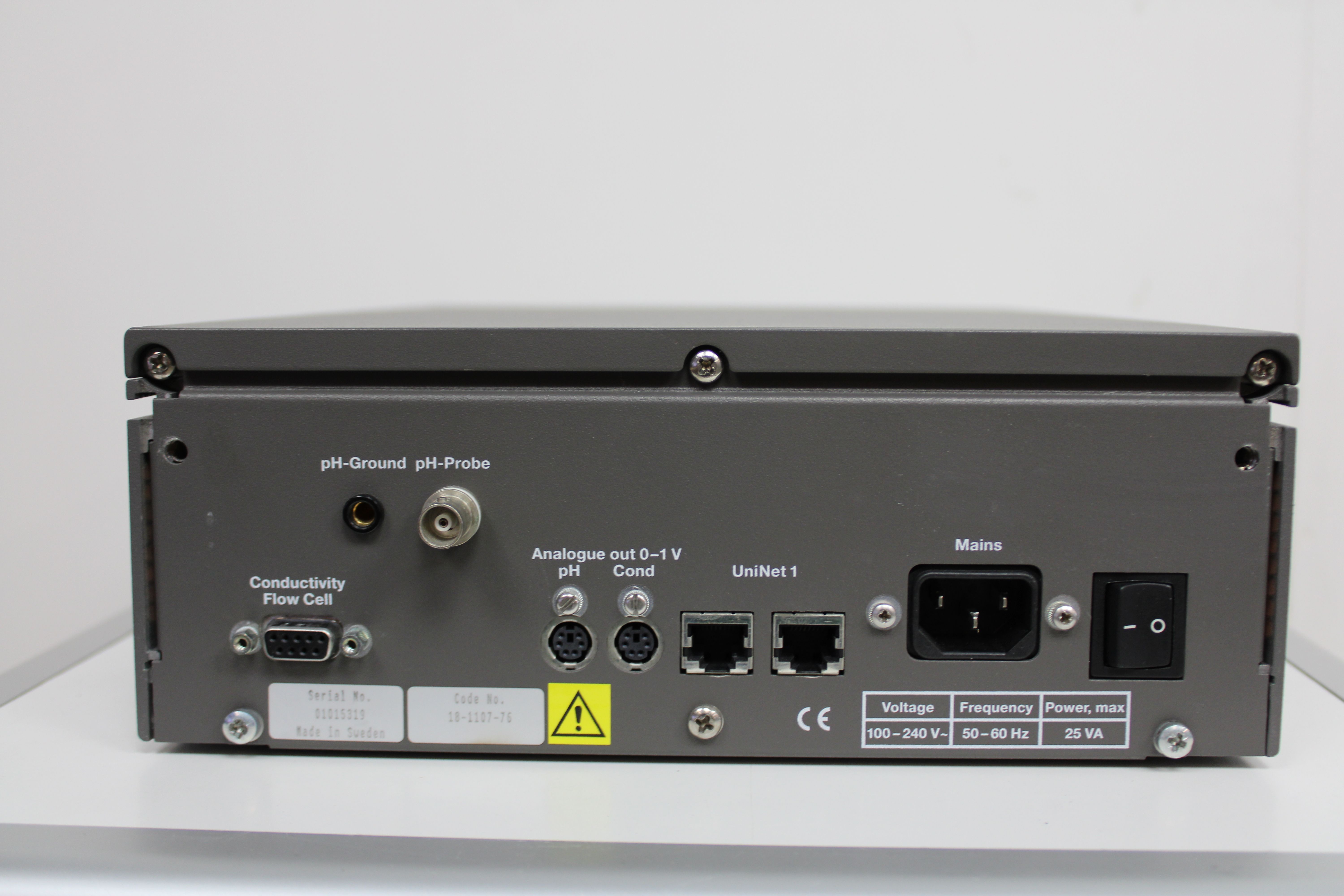 GE Amersham Pharmacia Biotech FPLC Monitor pH/C 900 for Chromatography