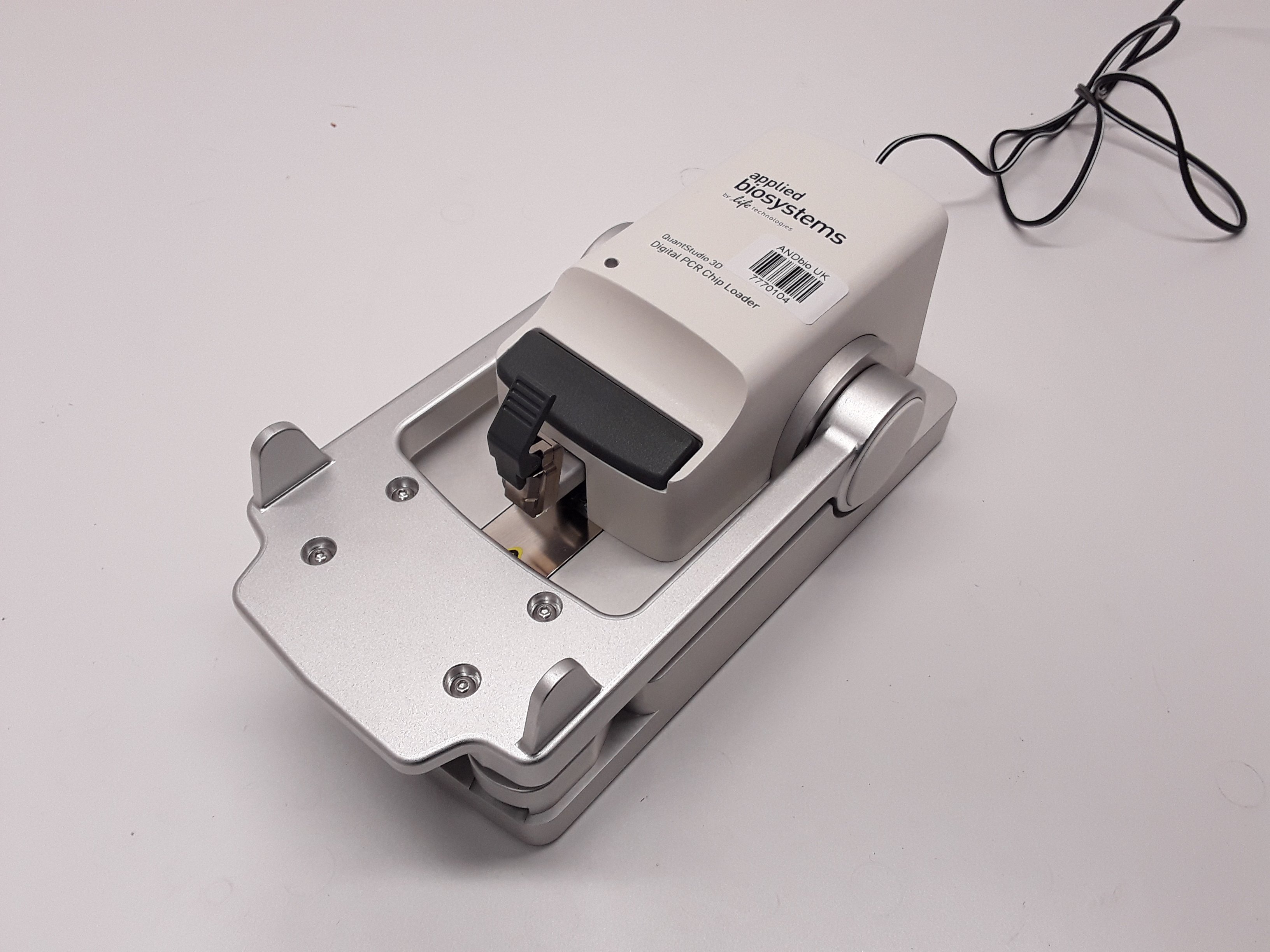ABI QuantStudio 3D Digital PCR Chip Loader 4482592 Turnkey 120V/220V Use